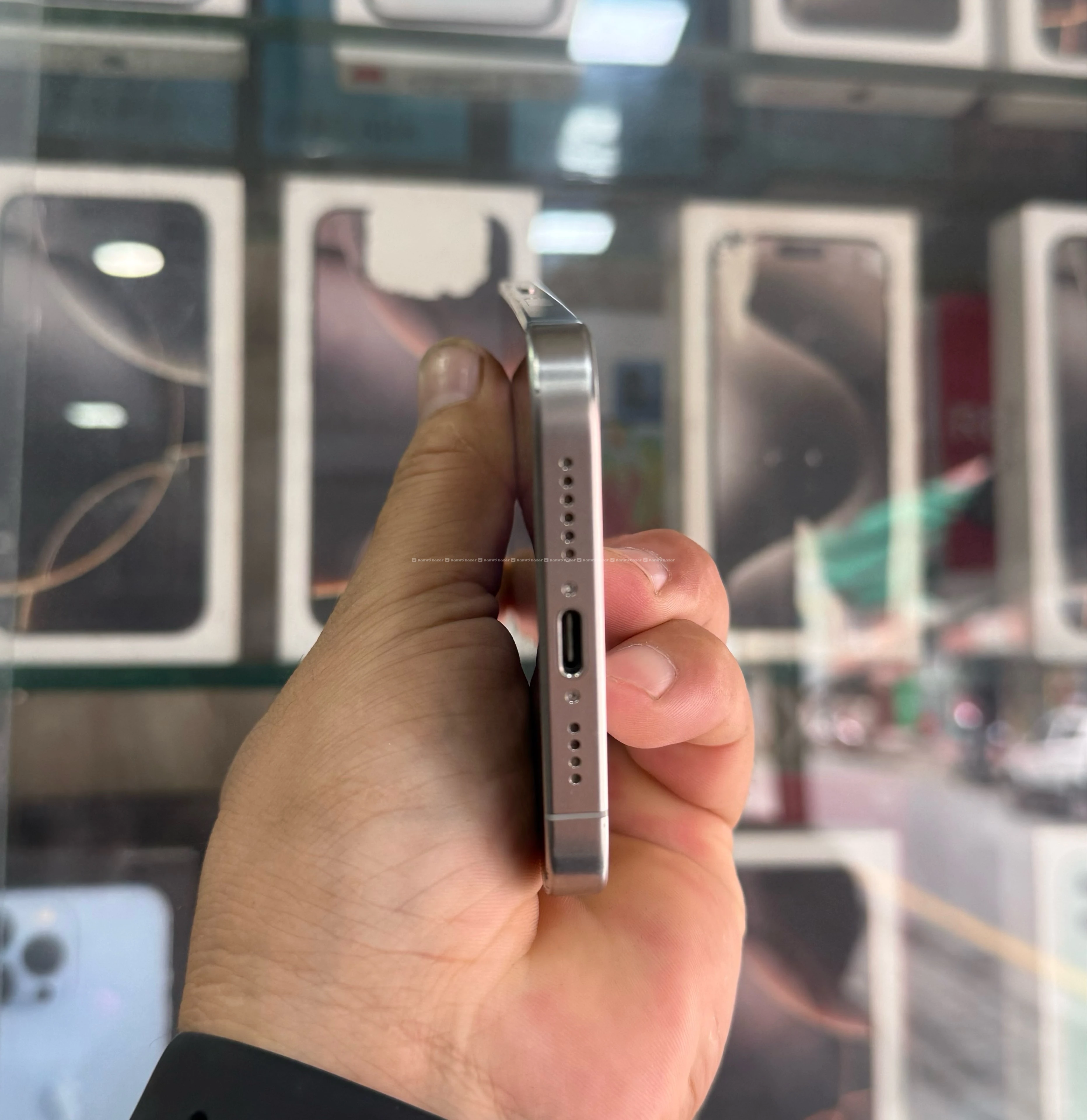 š„ 15 pro max (256 gb battery š 95 % genuine
Sale 2