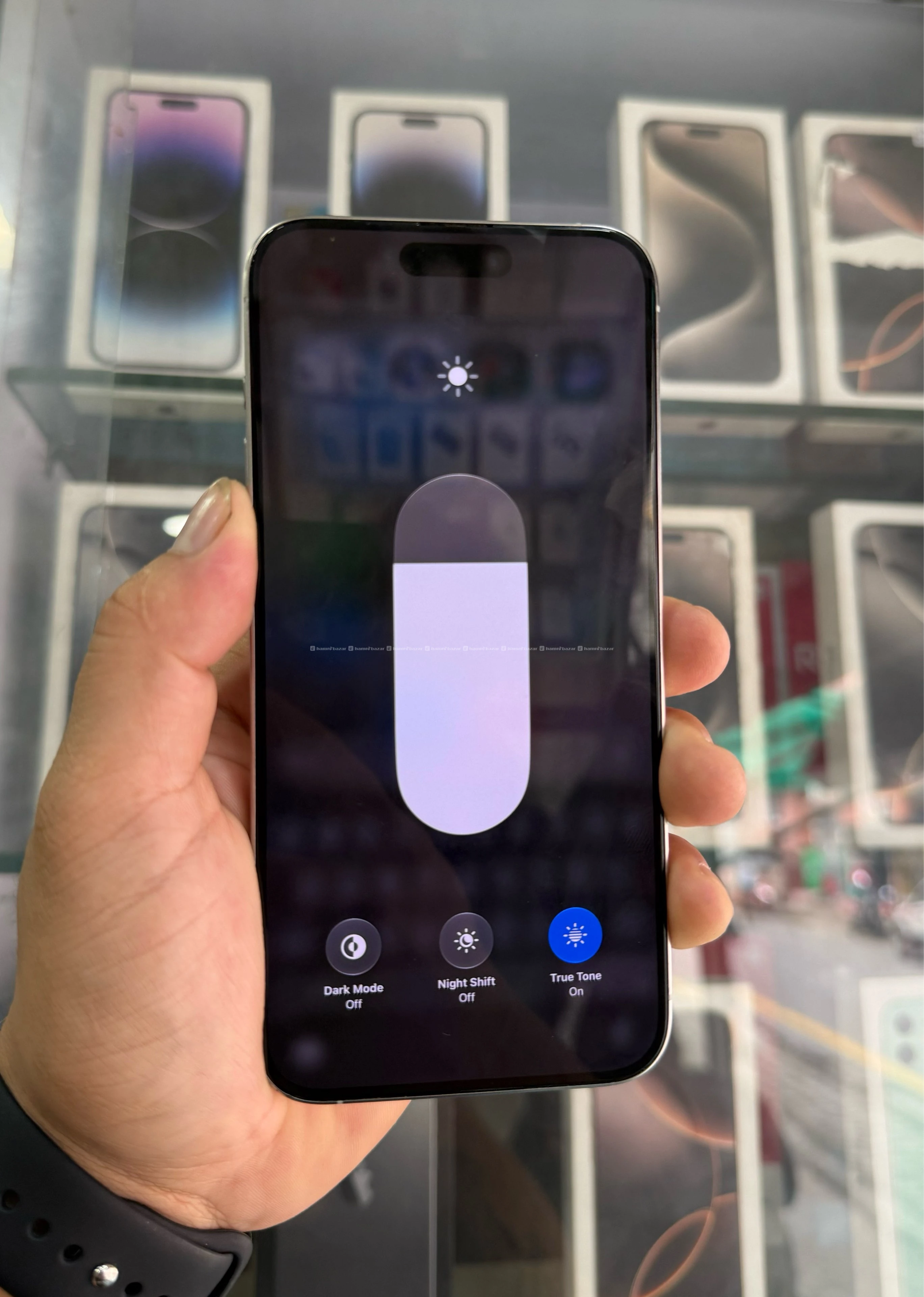 š„ 15 pro max (256 gb battery š 95 % genuine
Sale 6