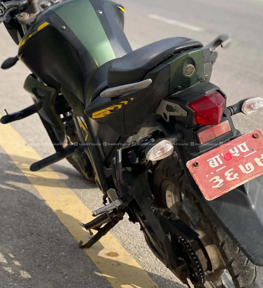 Yamaha fz v2 75lot 2016model super fresh condition 4