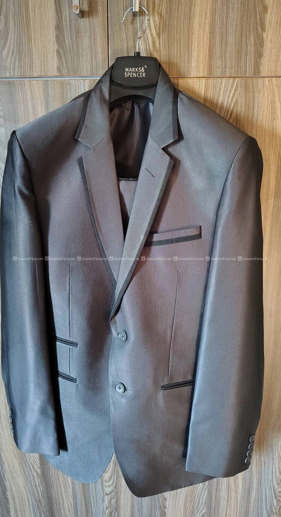 Suit