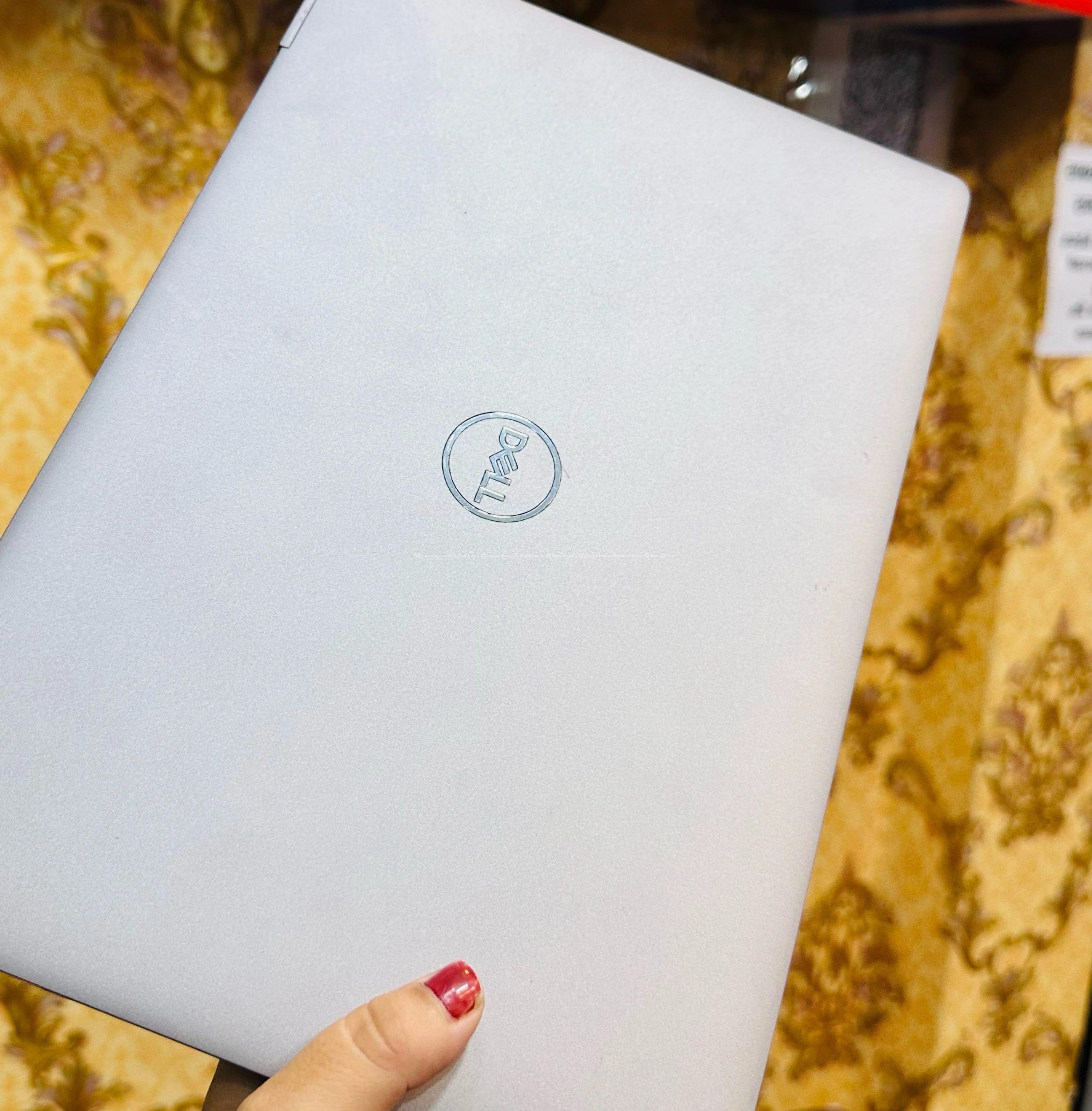 Dell i7 processor 11th gen 16gb ram 256ssd 2