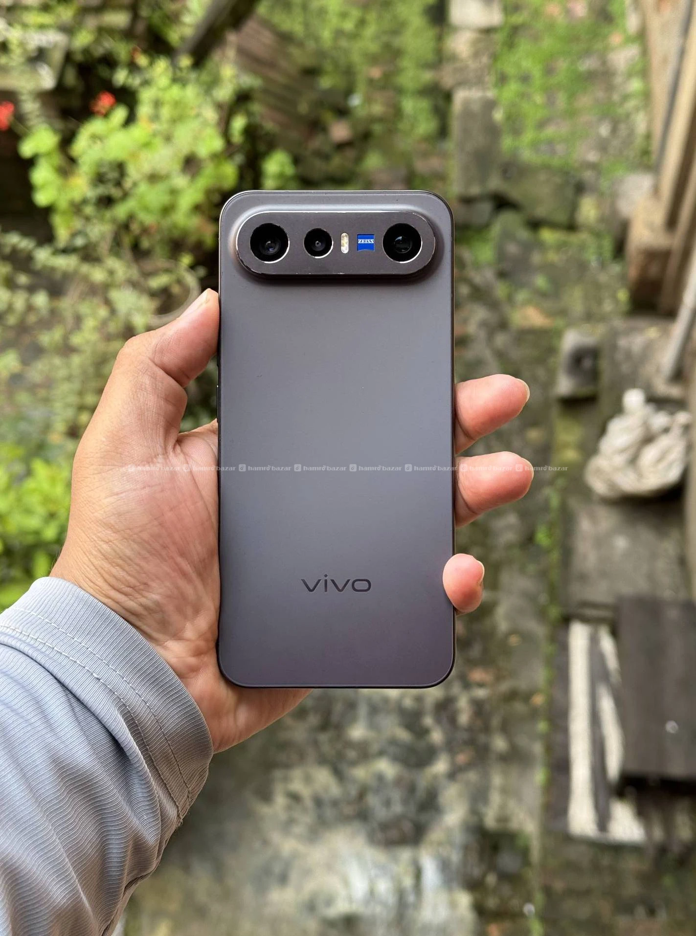 Vivo X300 FE (12/512 GB) with 80w Flash Charger✅🔥