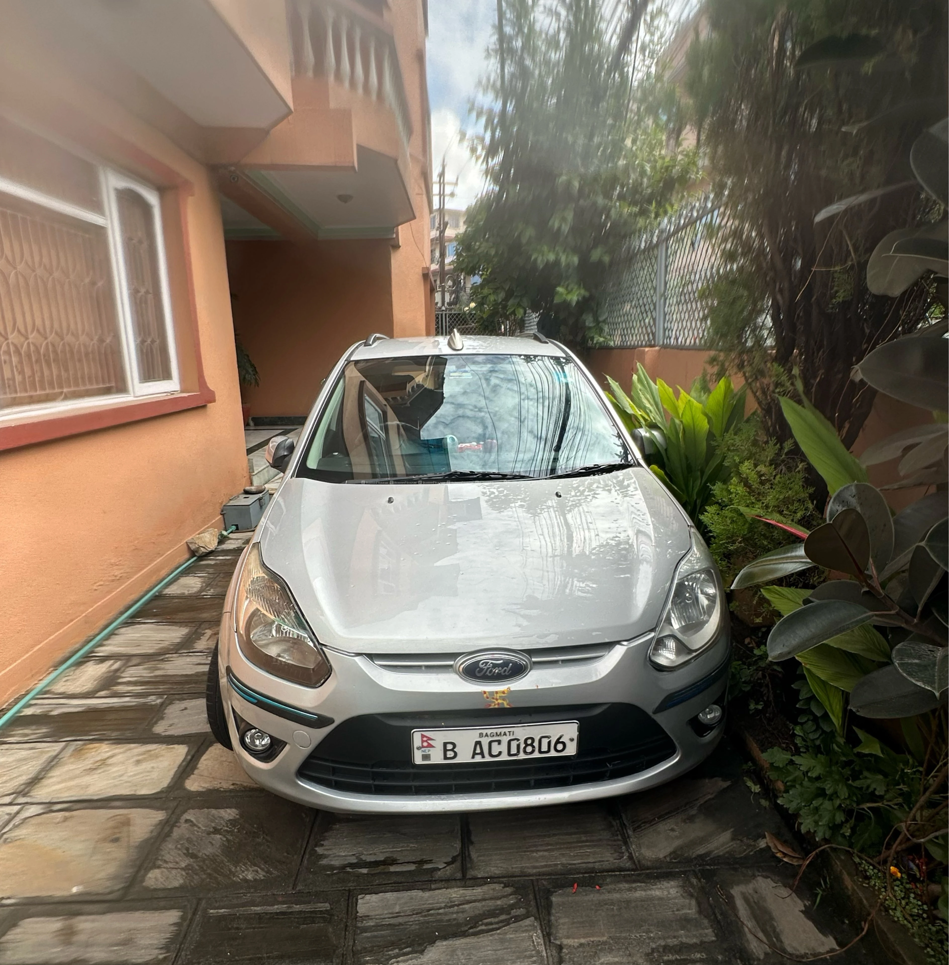 Ford figo 4