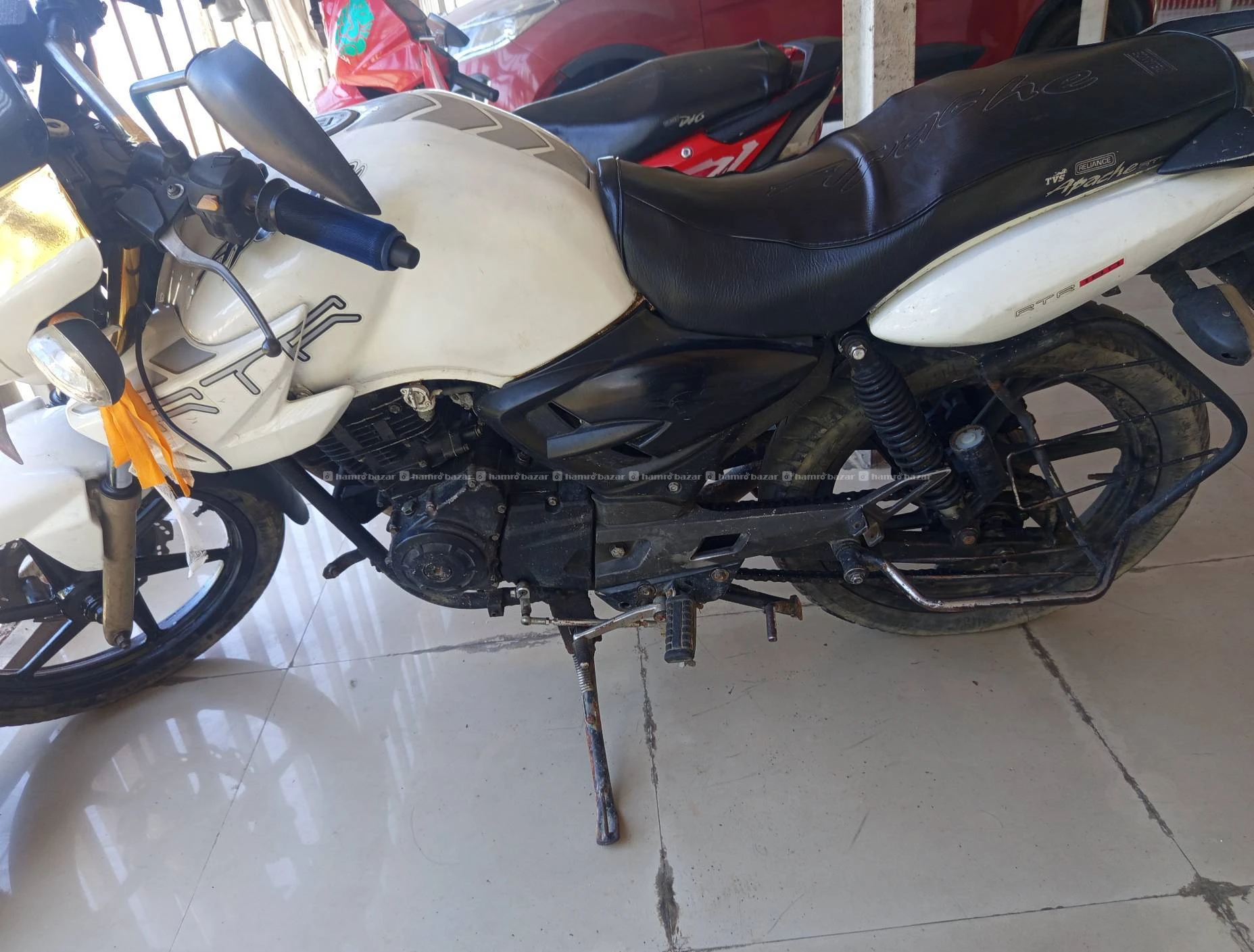 Tvs apache rtr 180 3