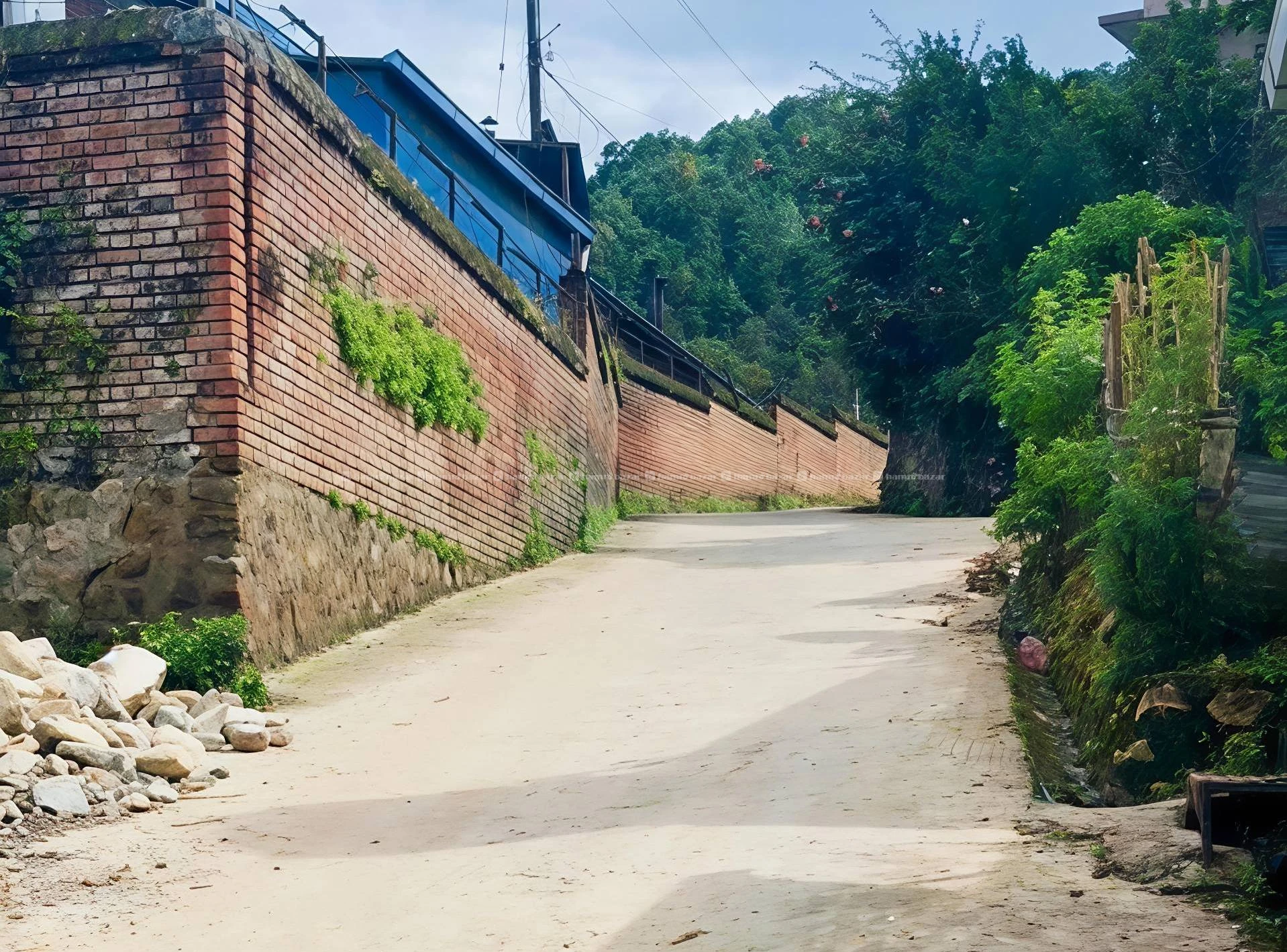 LAND ON SALE AT CHAPAGAUN 4