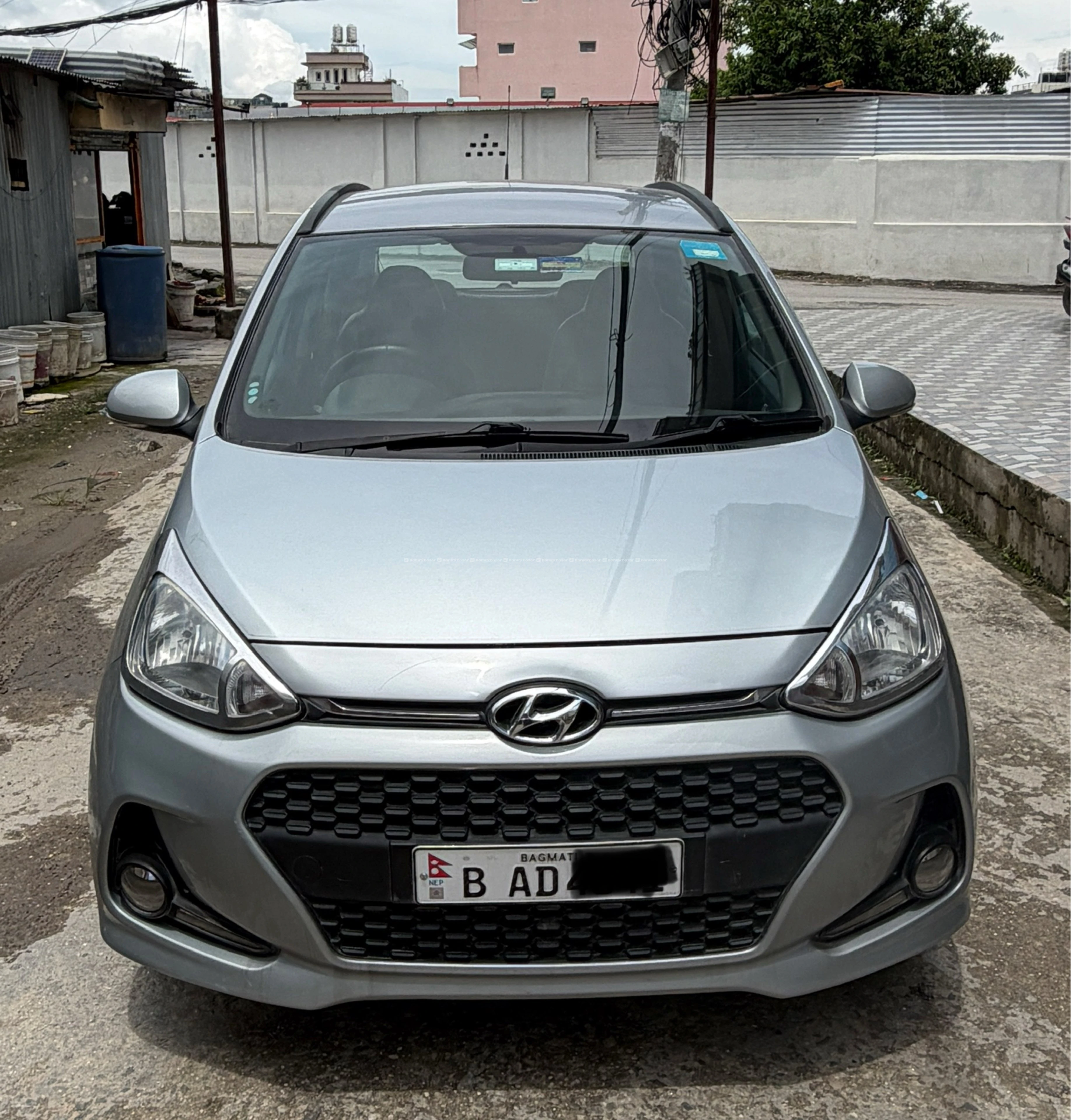 Hyundai grand i10 Sportz 2019 full option