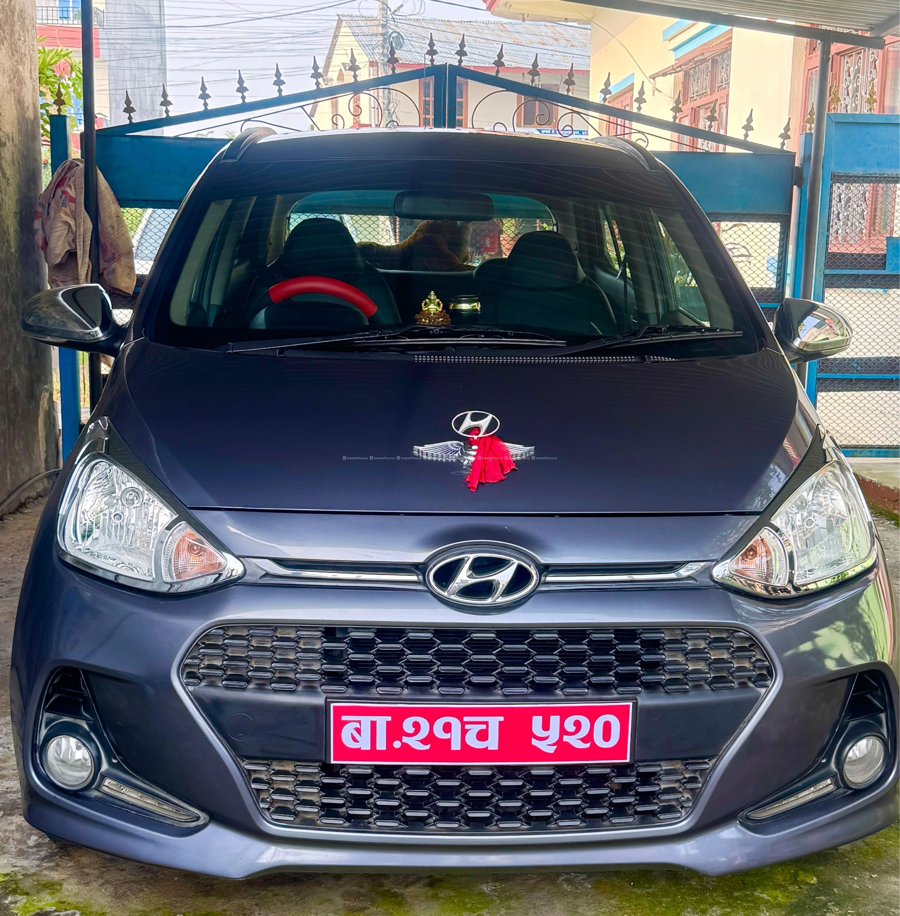 Hyundai i10 sportz-2018-(fix prize)