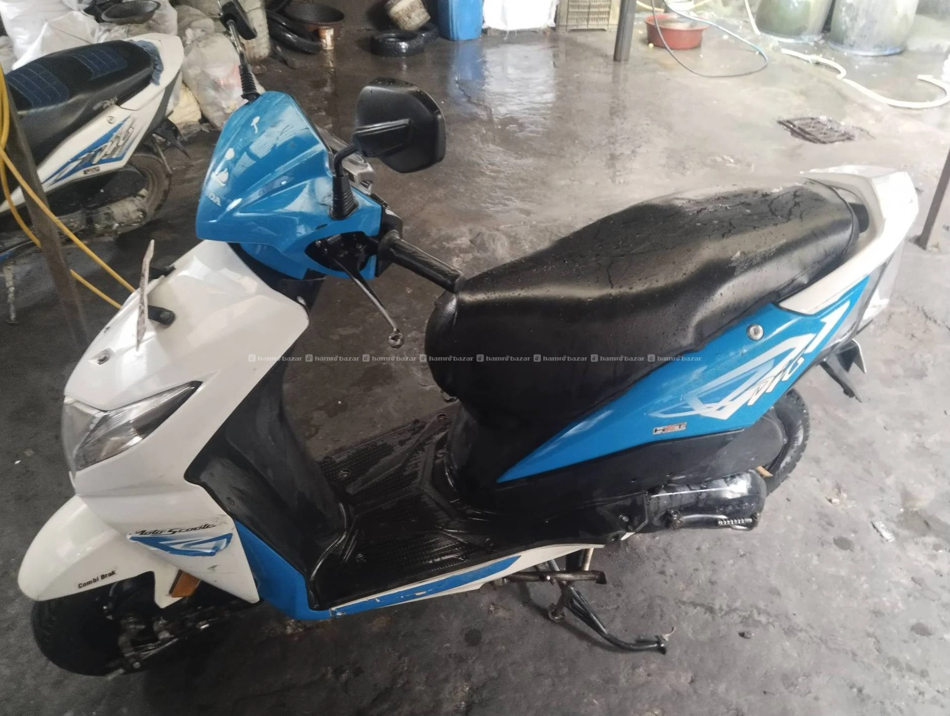 Honda Dio Scooter 3