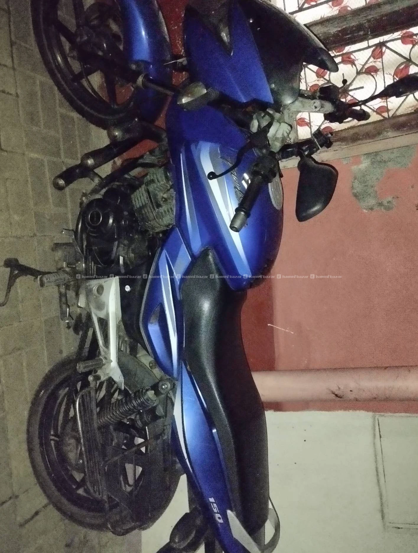 Pulsar 150