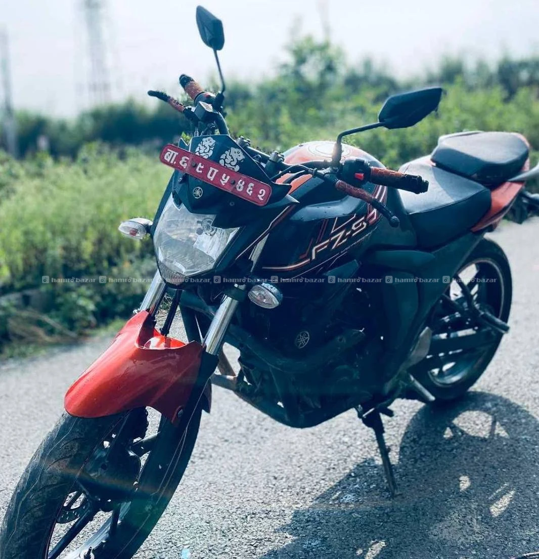 Yamaha Fzs V2 69 lot