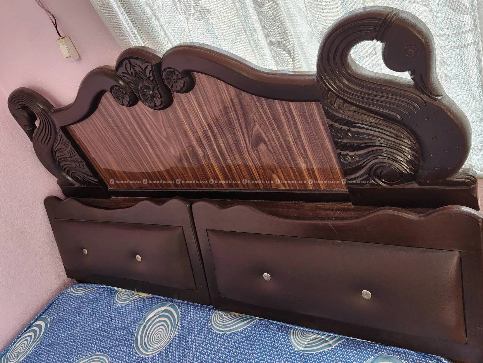 Bed 4*6 with free fibrelux matress 2