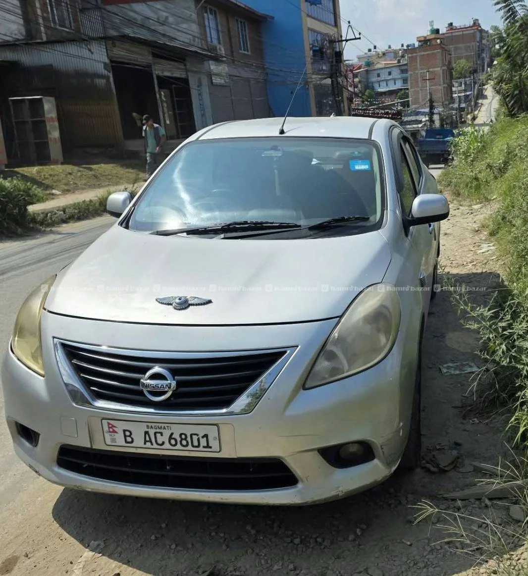 Nissan sunny 2013 model
9818846575 or 9768397661 3