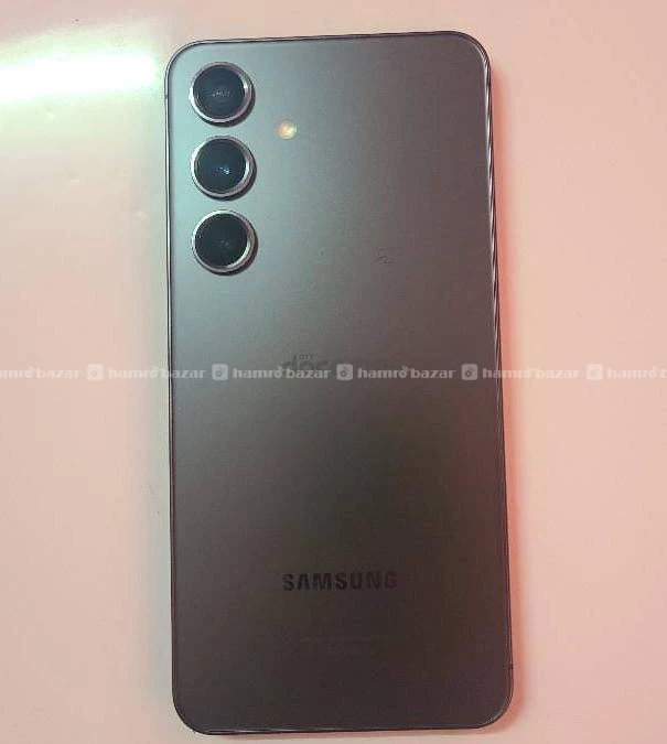 Samsung S24