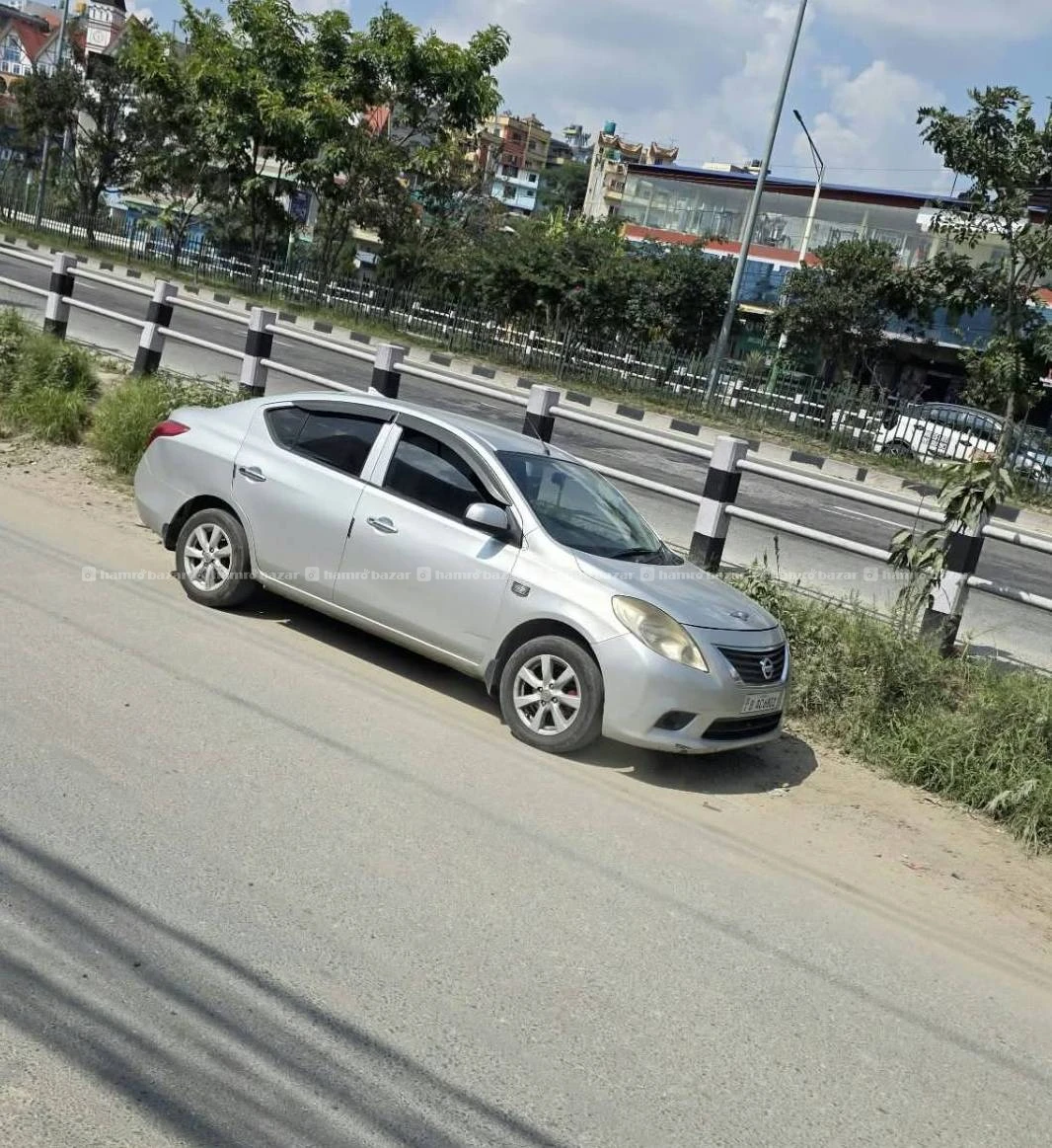 Nissan sunny 2013 model
9818846575 or 9768397661 4
