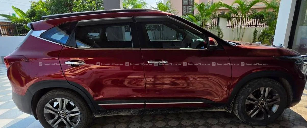 Seltos htx+dsl 2019 model with sunroof