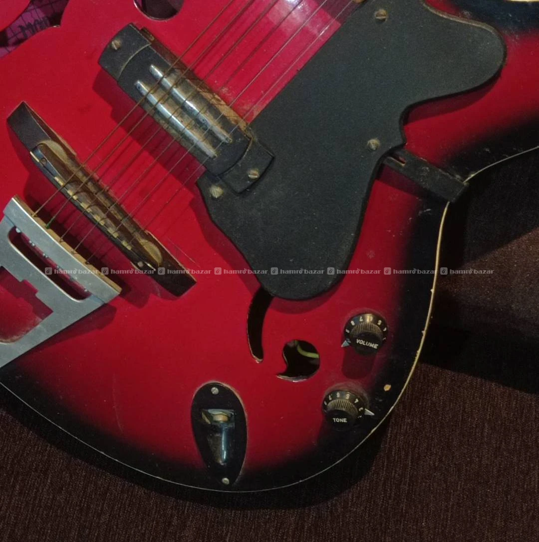 Classic Hovner Carlton semi electric guitar 4