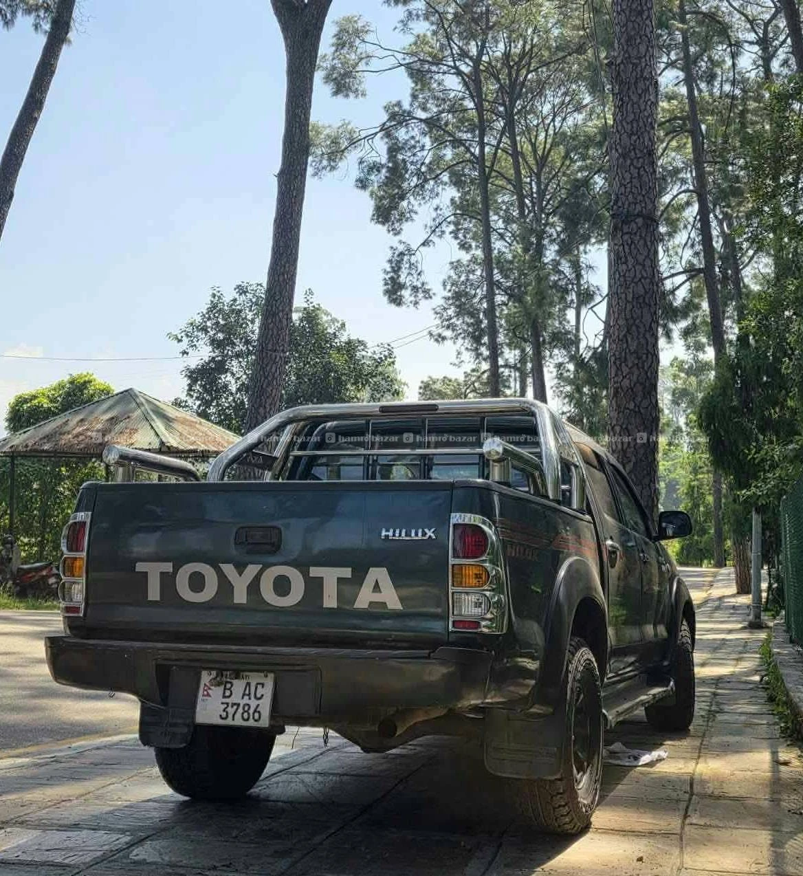 Hilux 2009 model
9818846575 or 9768397661 5