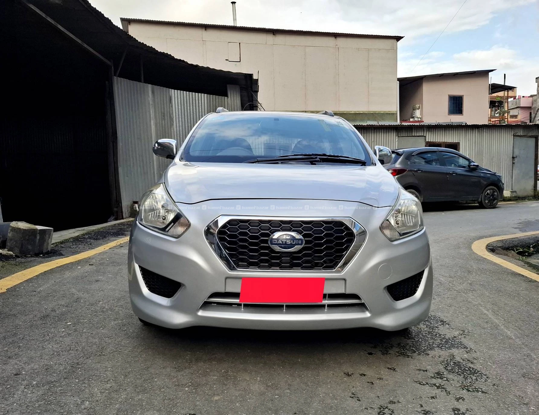Single hand Datsun Go 2014 model 2