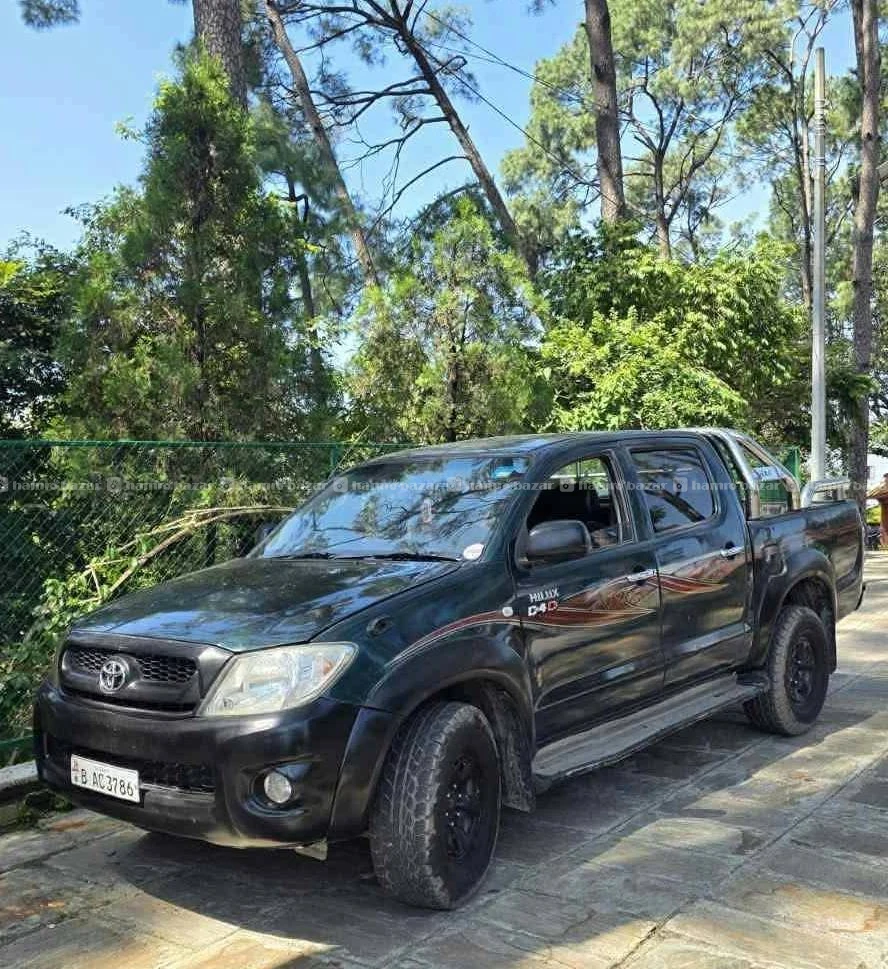 Toyota Hilux 2009 model
9818846575 or 9768397661 4