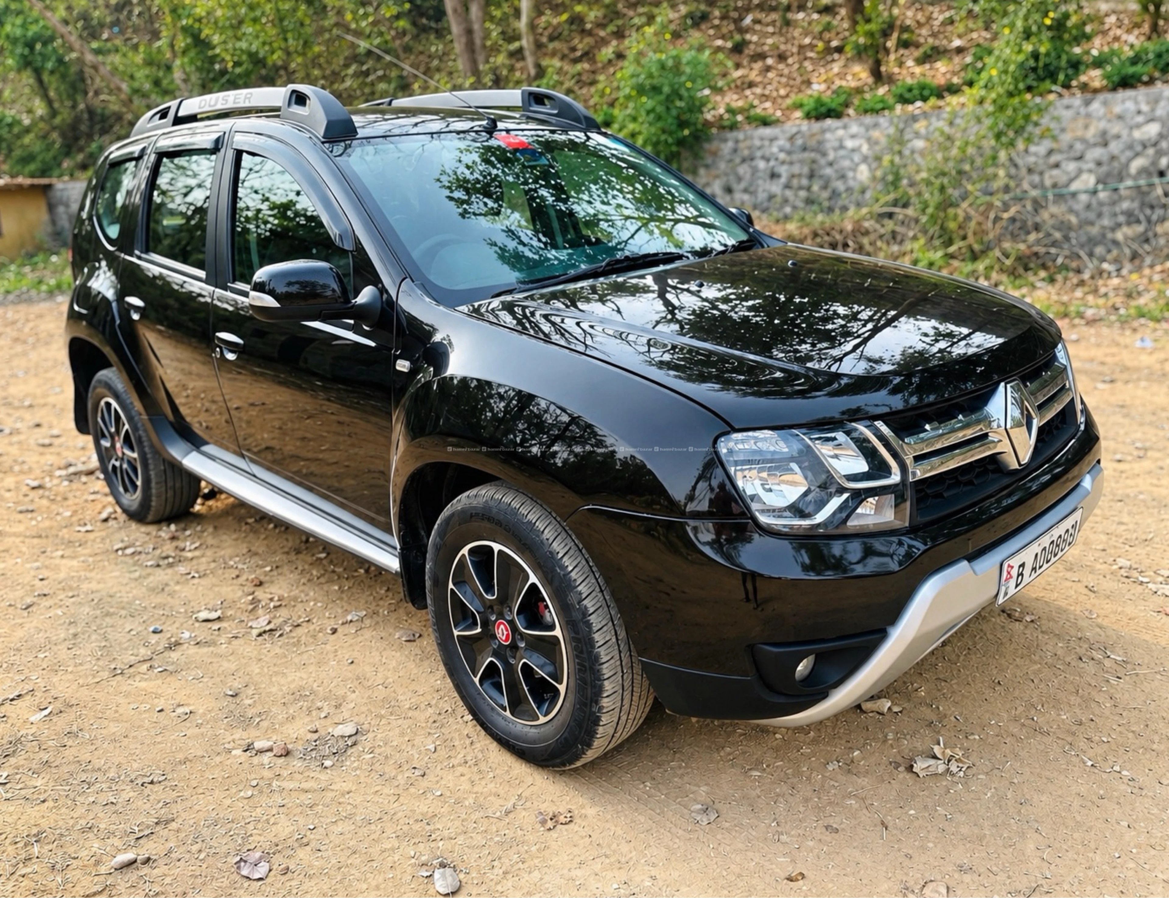Renault Duster RXZ+ 4wd Single handed jeep 2