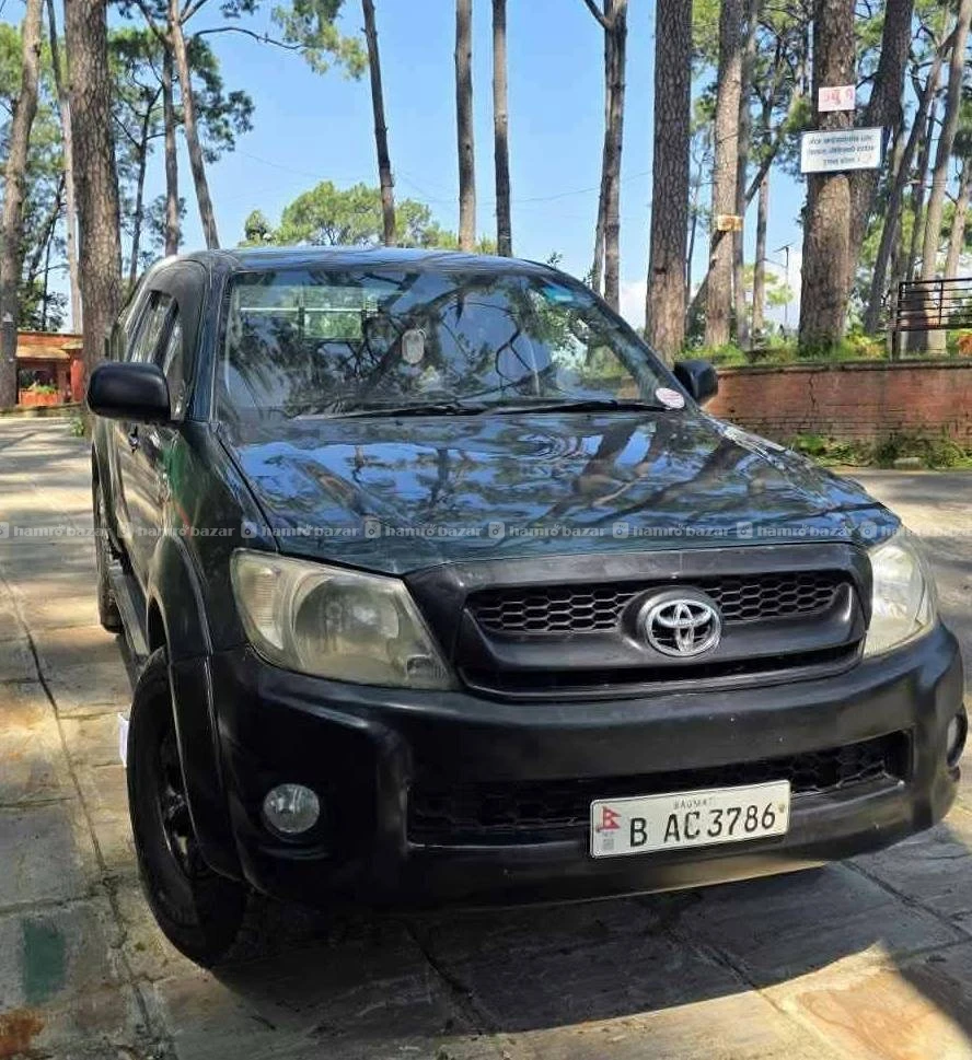 Toyota Hilux 2009 model
9818846575 or 9768397661 6