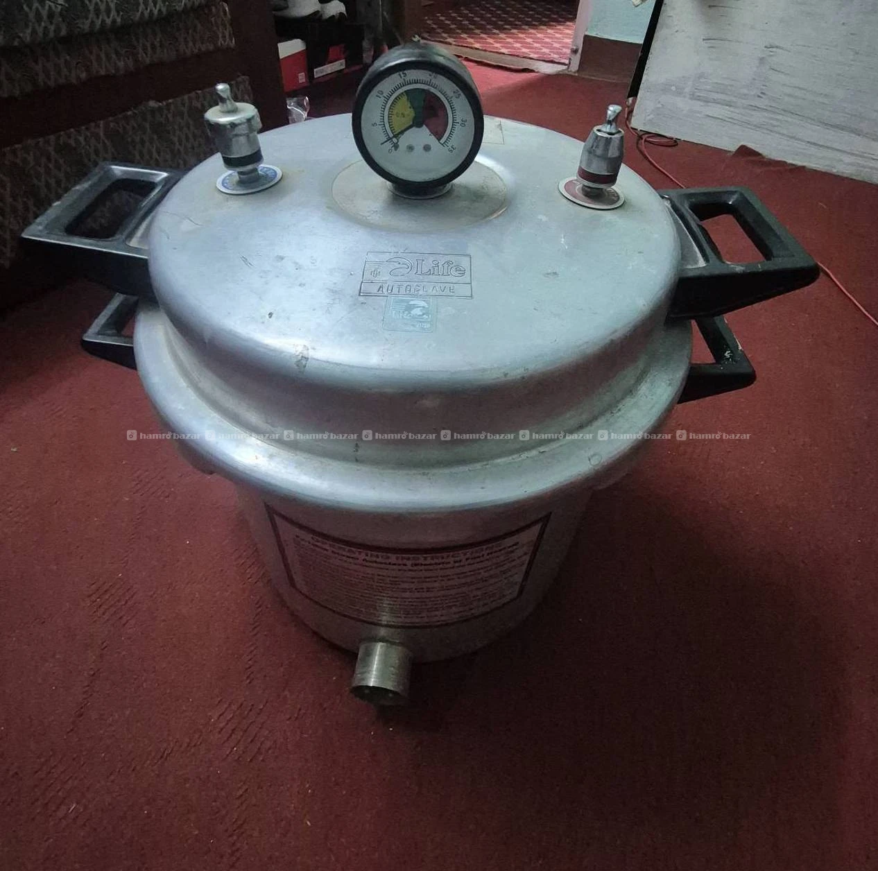 Autoclave with drum
