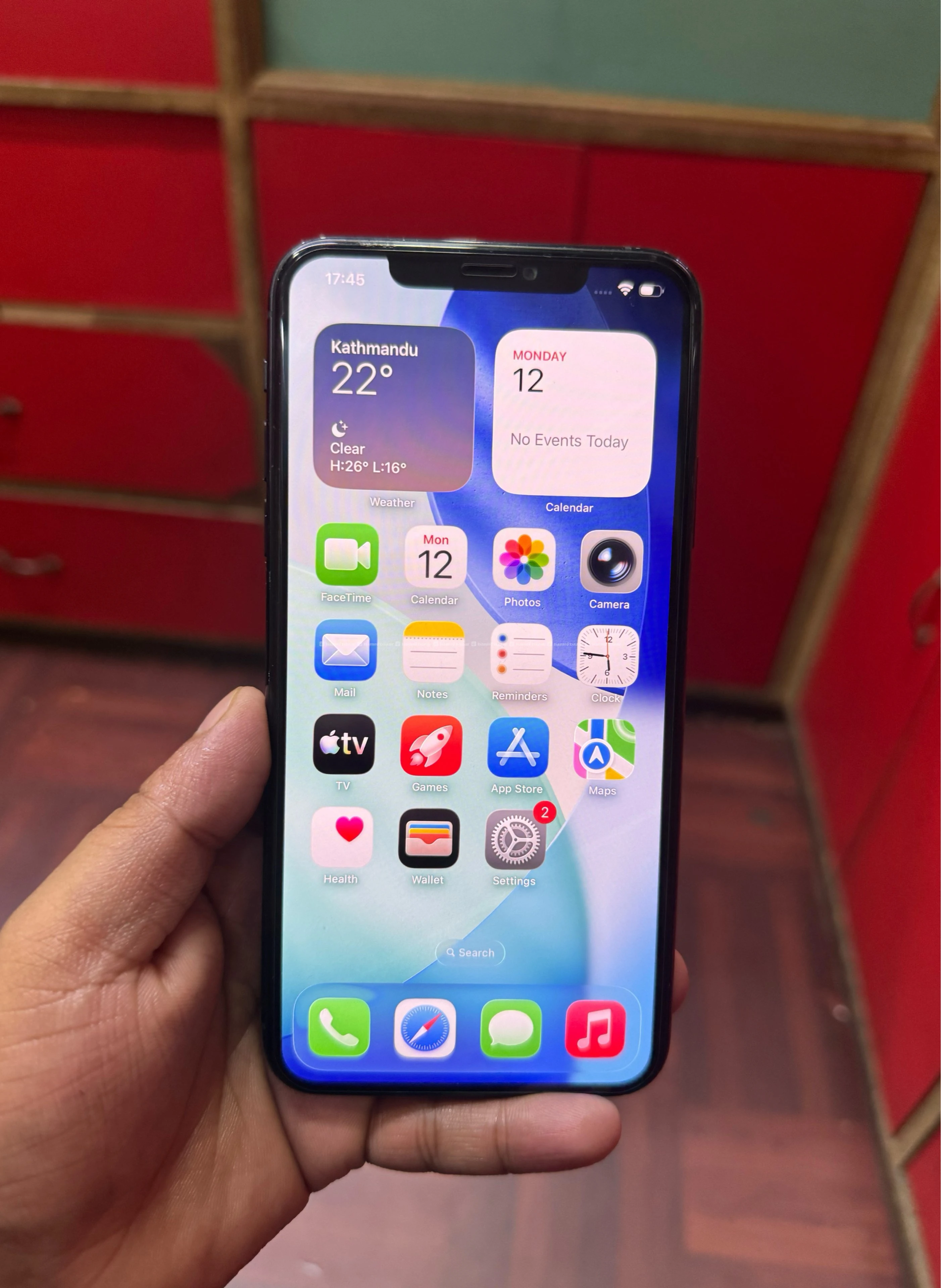Iphone 11 pro max 256gb good condition 2