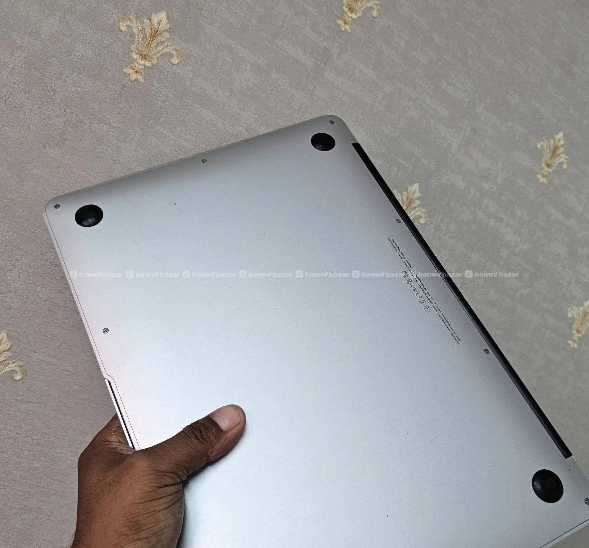 Mackbook air
i5procresser 3