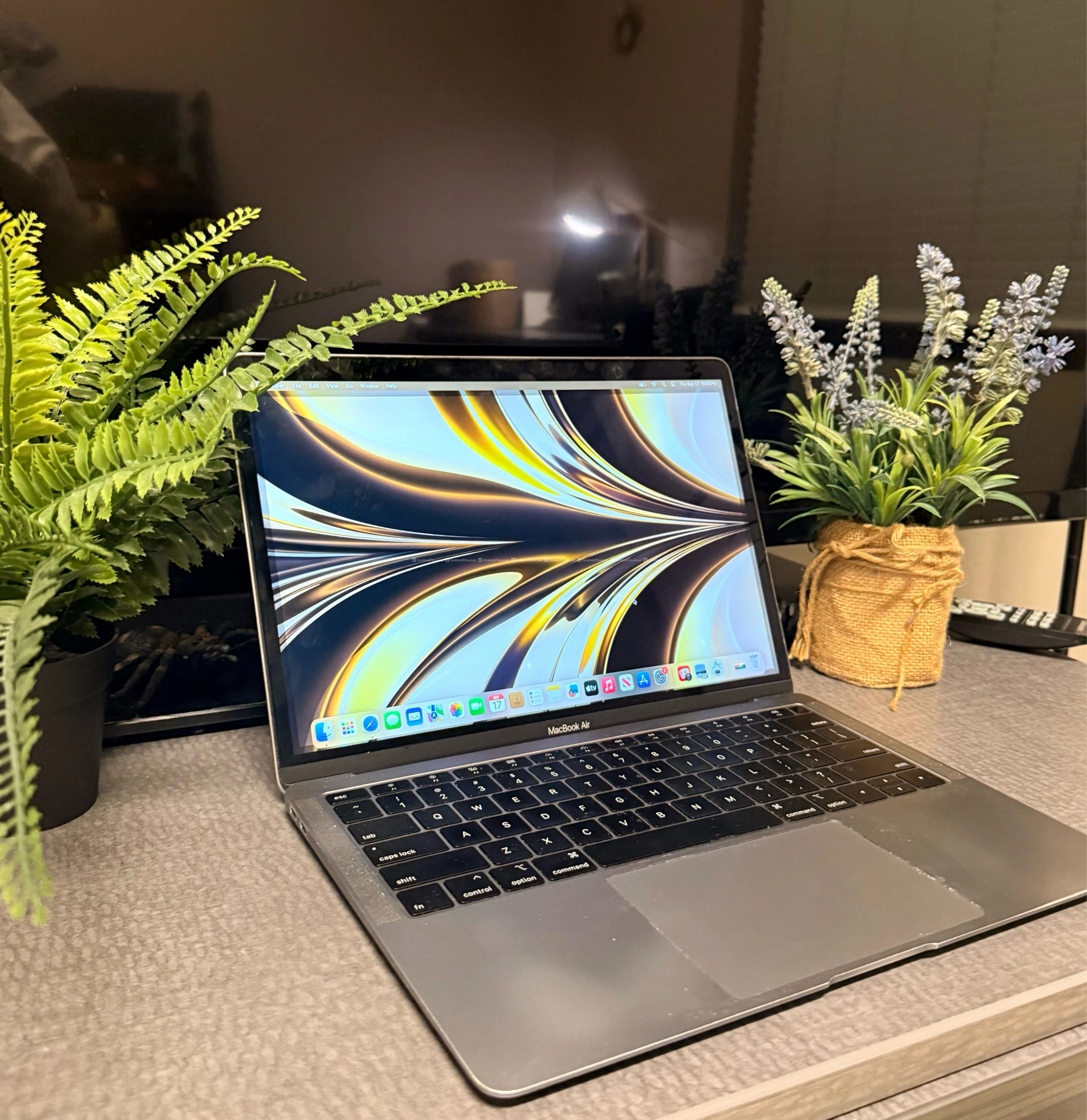 Apple Macbook air 2018 16gb