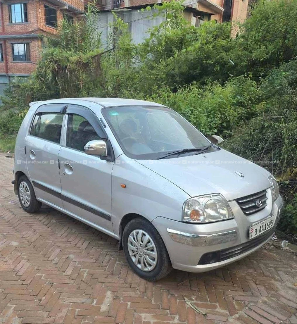 Hyundai Santro 2008 model
9818846575 or 9768397661