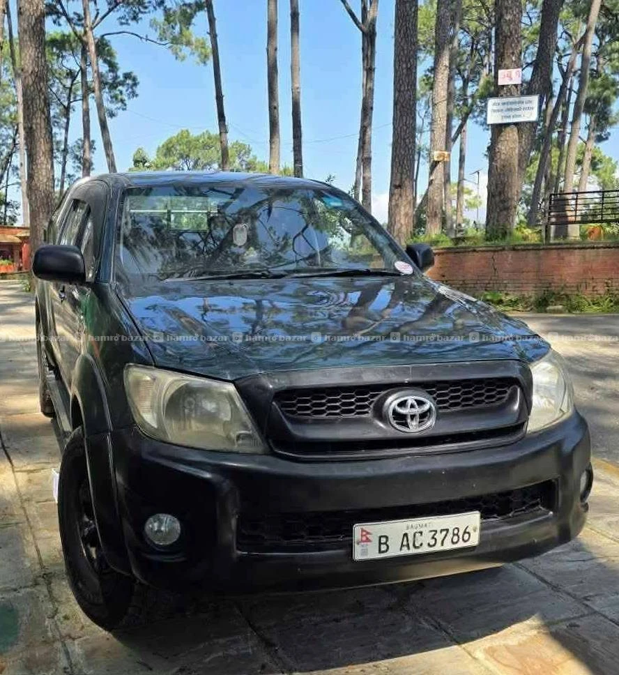 Toyota Hilux 2009 model
9818846575 or 9768397661 4