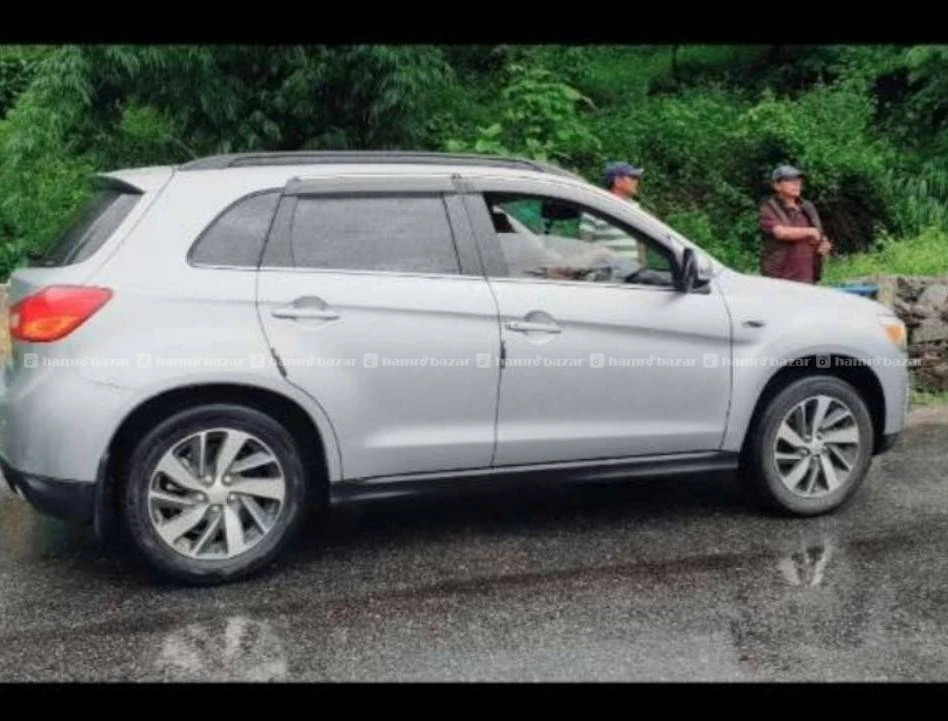Self drive car on rent 3