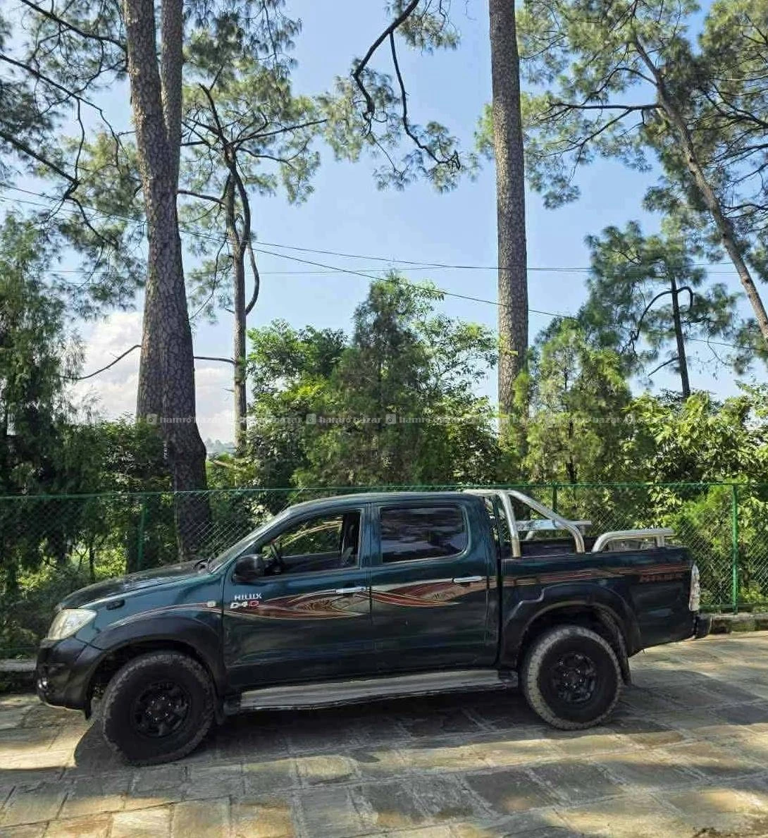 Toyota Hilux 2009 model
9818846575 or 9768397661 6