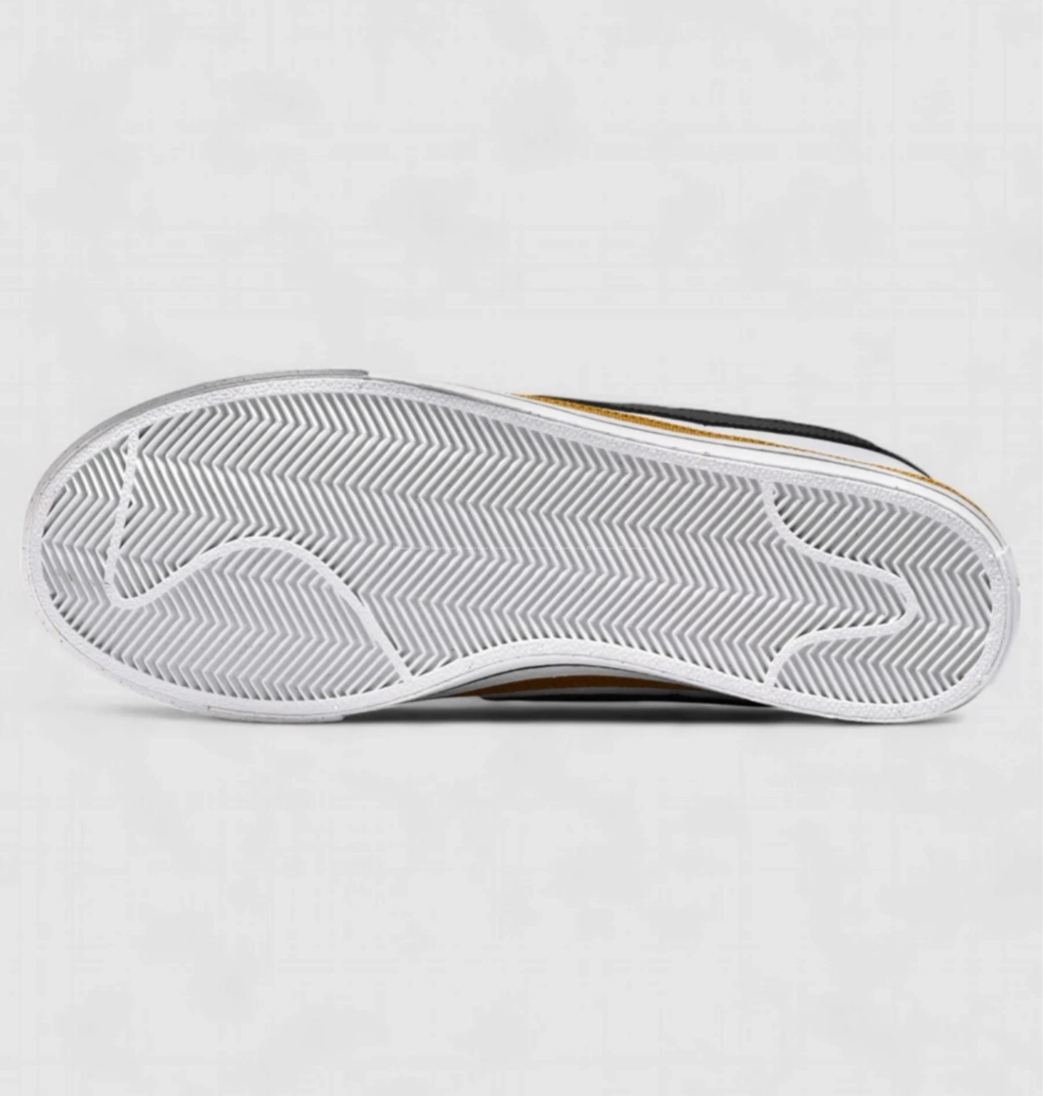 NIKE COURT LEGACY NEXT NATURE SNEAKER 6