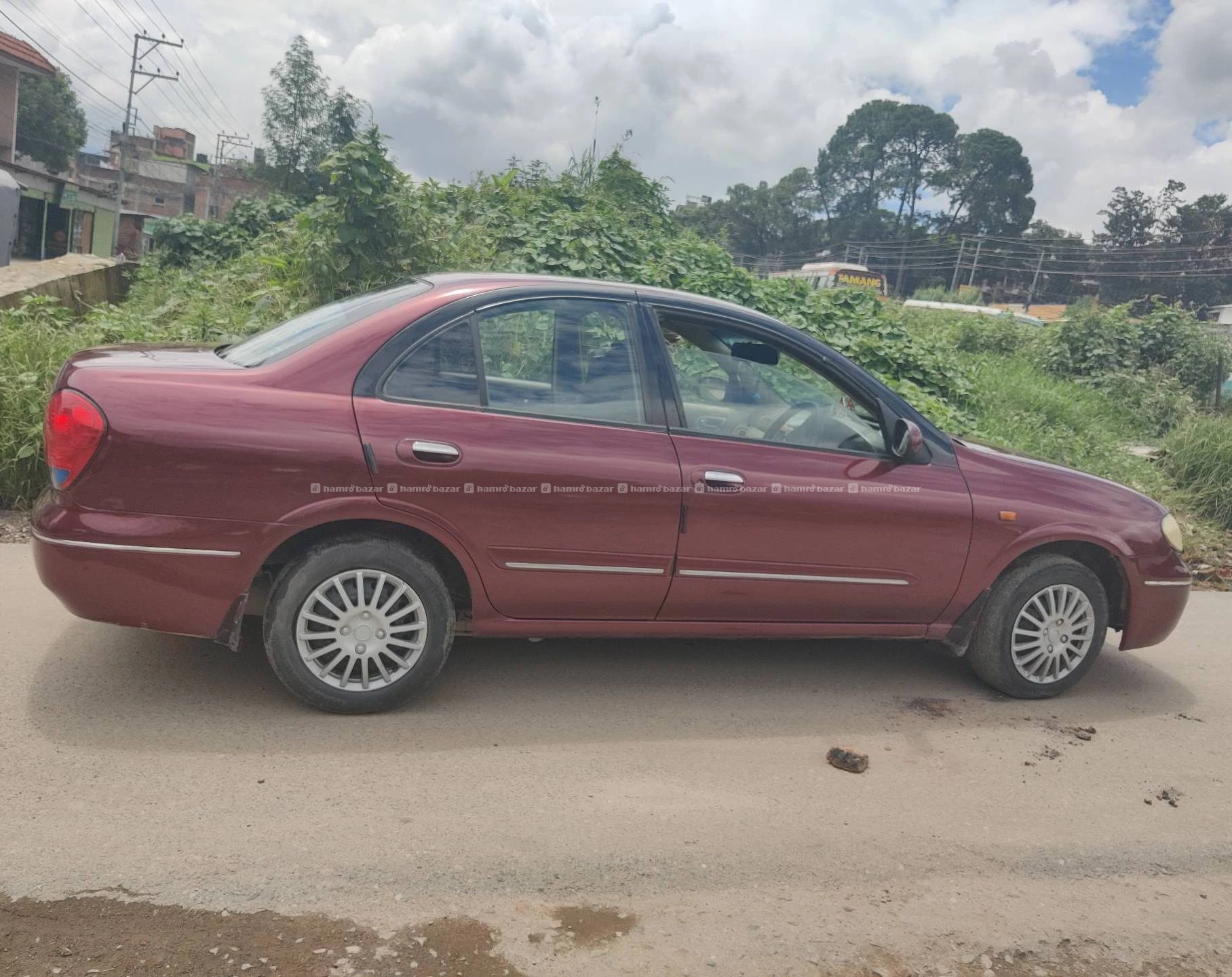 Nissan super salon 3