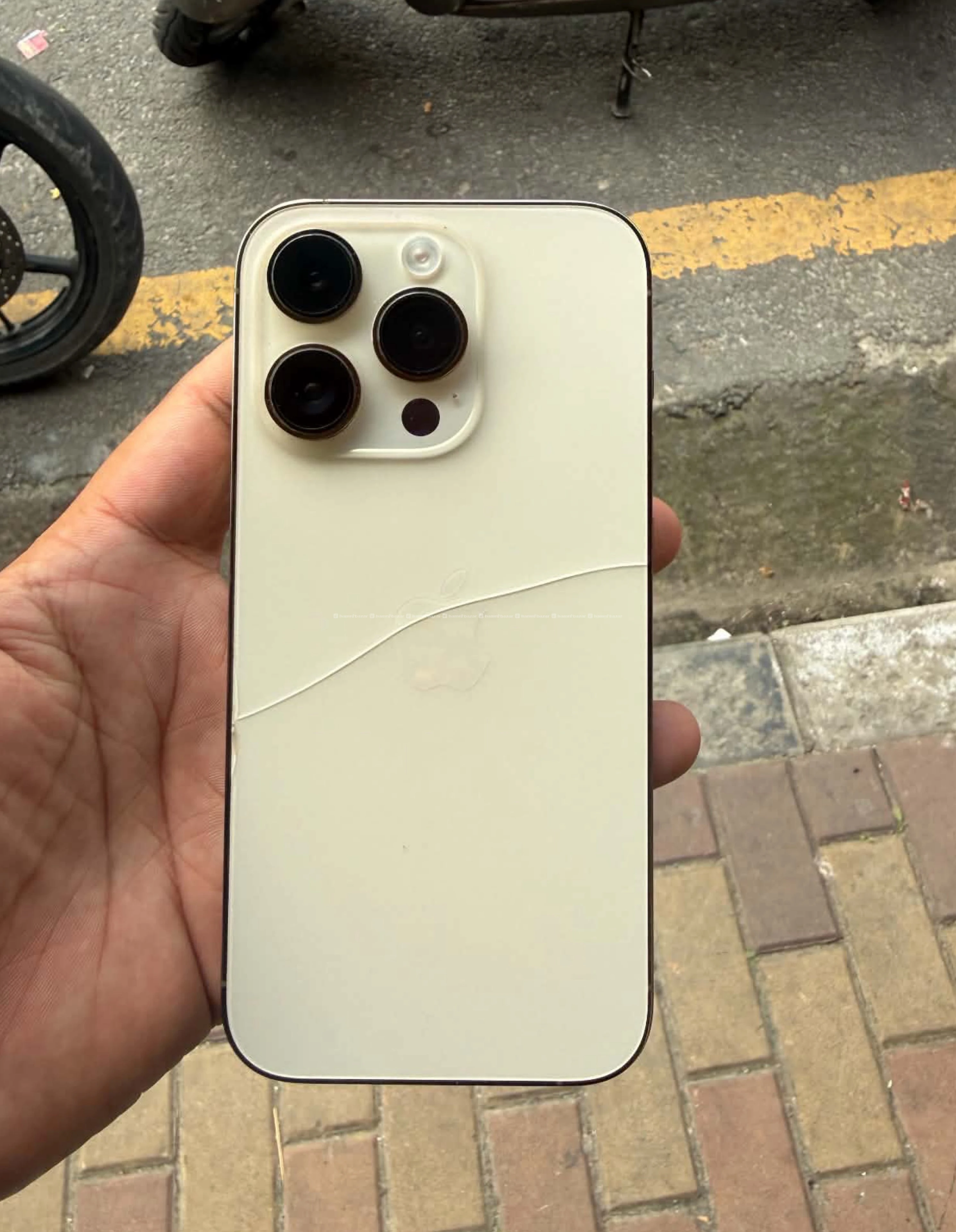 iphone 14pro 2