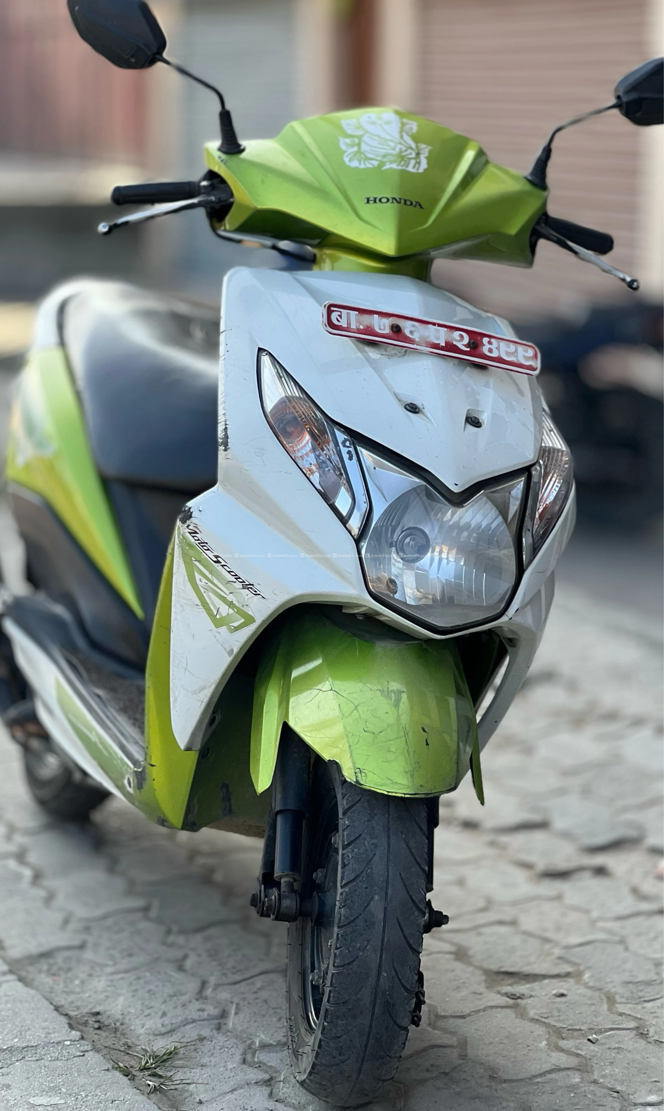 honda dio 76lot 2016 model singlhand bike on sell.