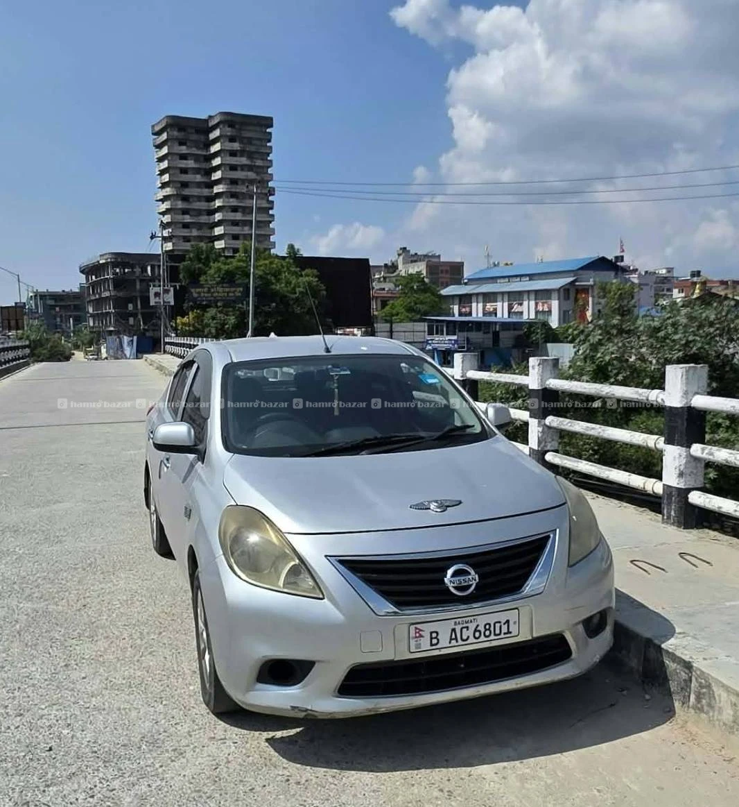 Nissan sunny 2013 model
9818846575 or 9768397661