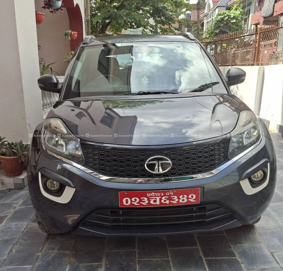 Tata nexon 2020 xm 4