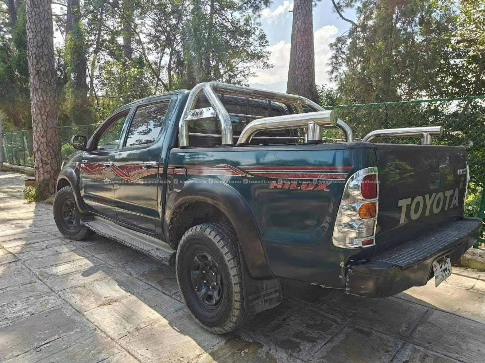 Toyota Hilux 2009 model 
9818846575 or 9768397661