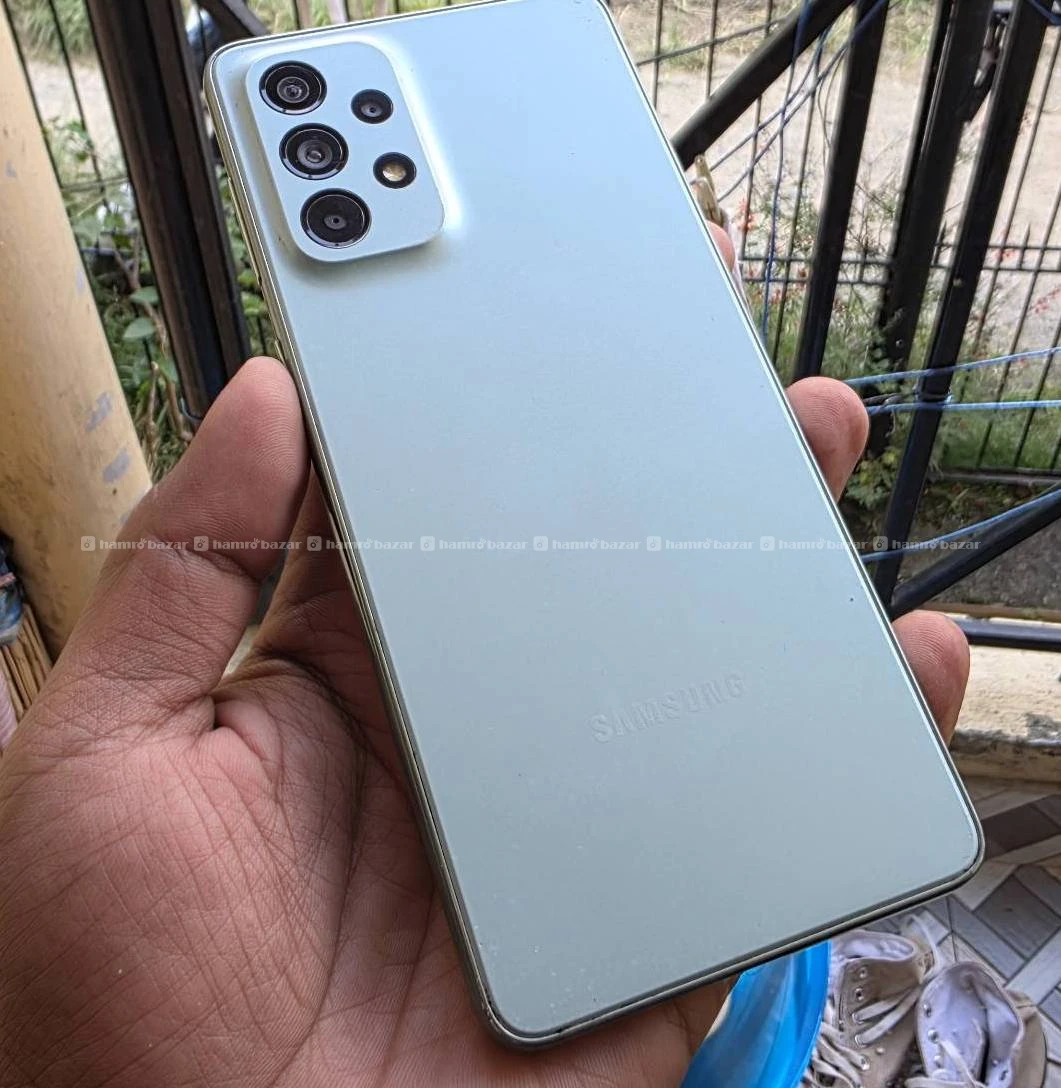 Samsung A73 with charger n cover