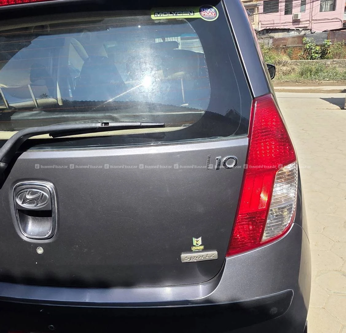 single hand Hyundai i10 sport 2009 model 4