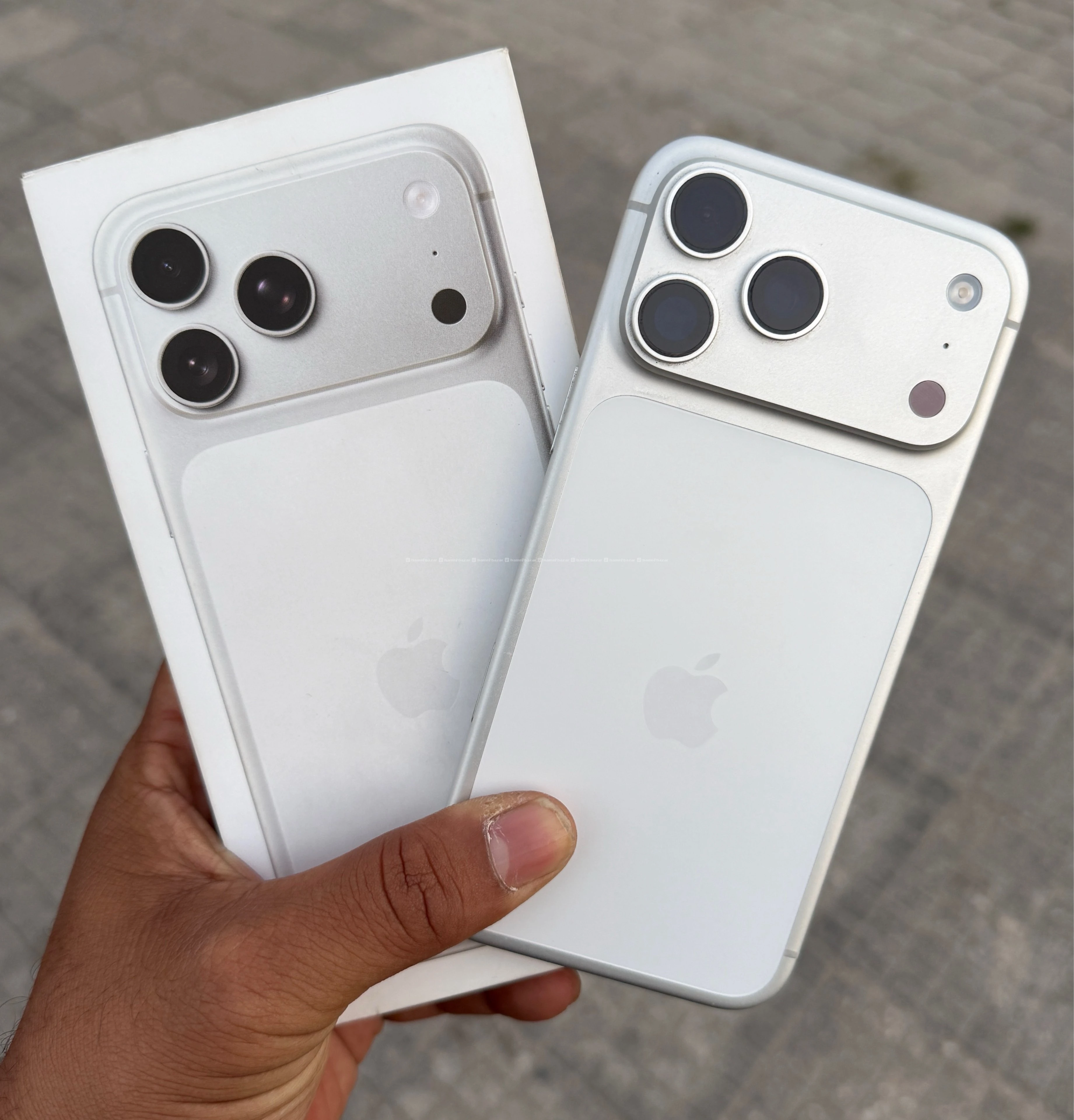 Iphone 17 pro max (Physical Sim)