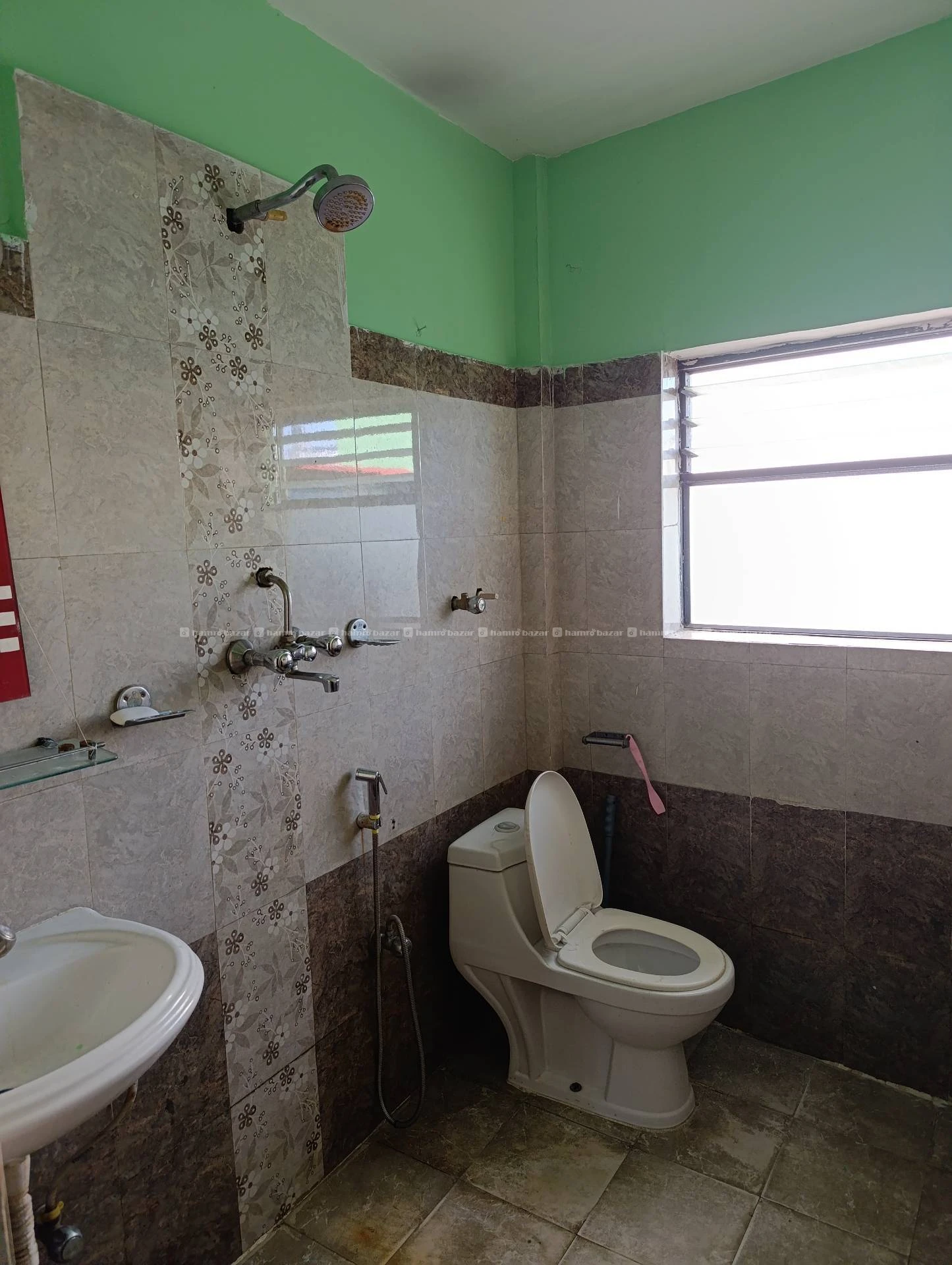 Flat for Rent Available 2
