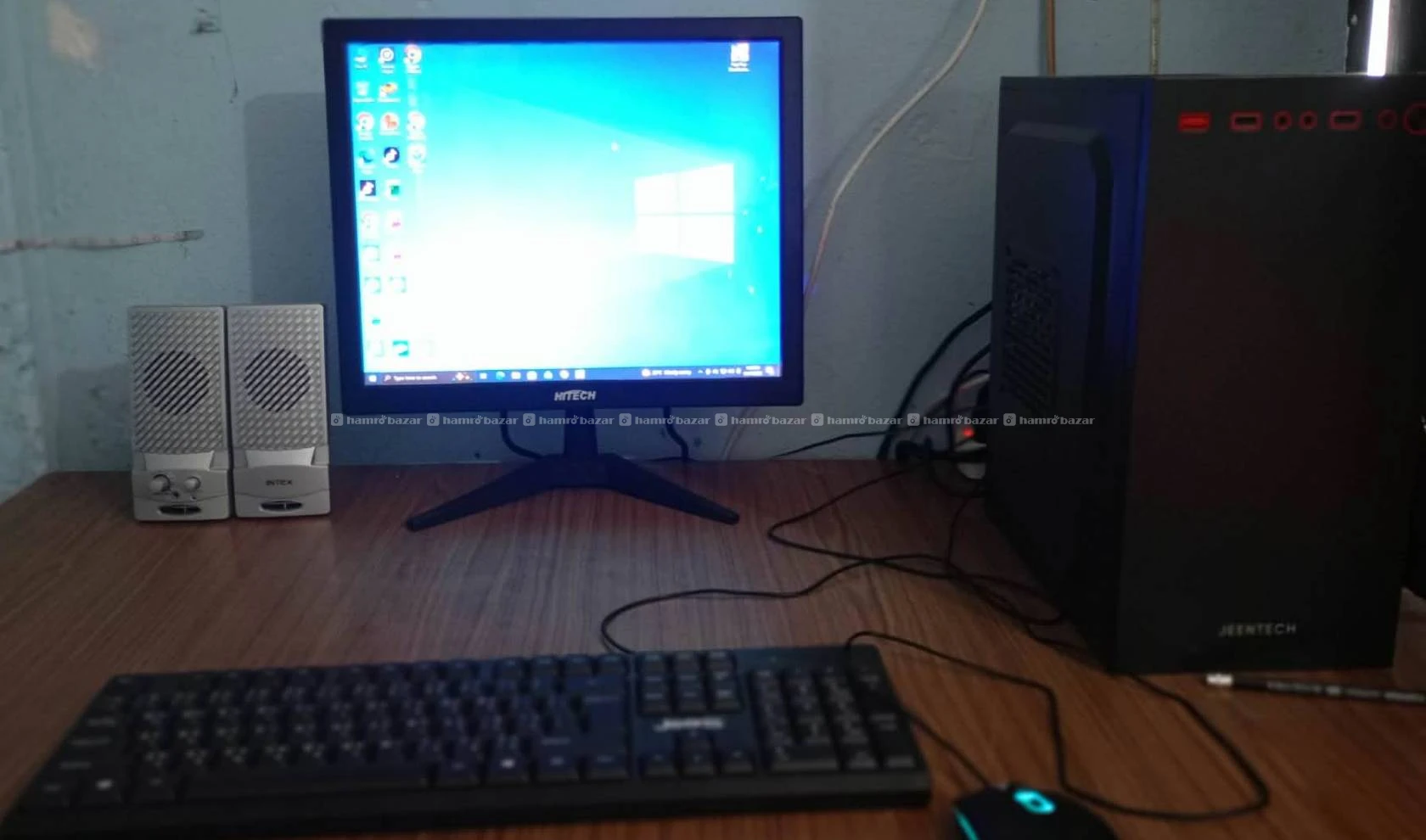 A full set computer. One month use 5