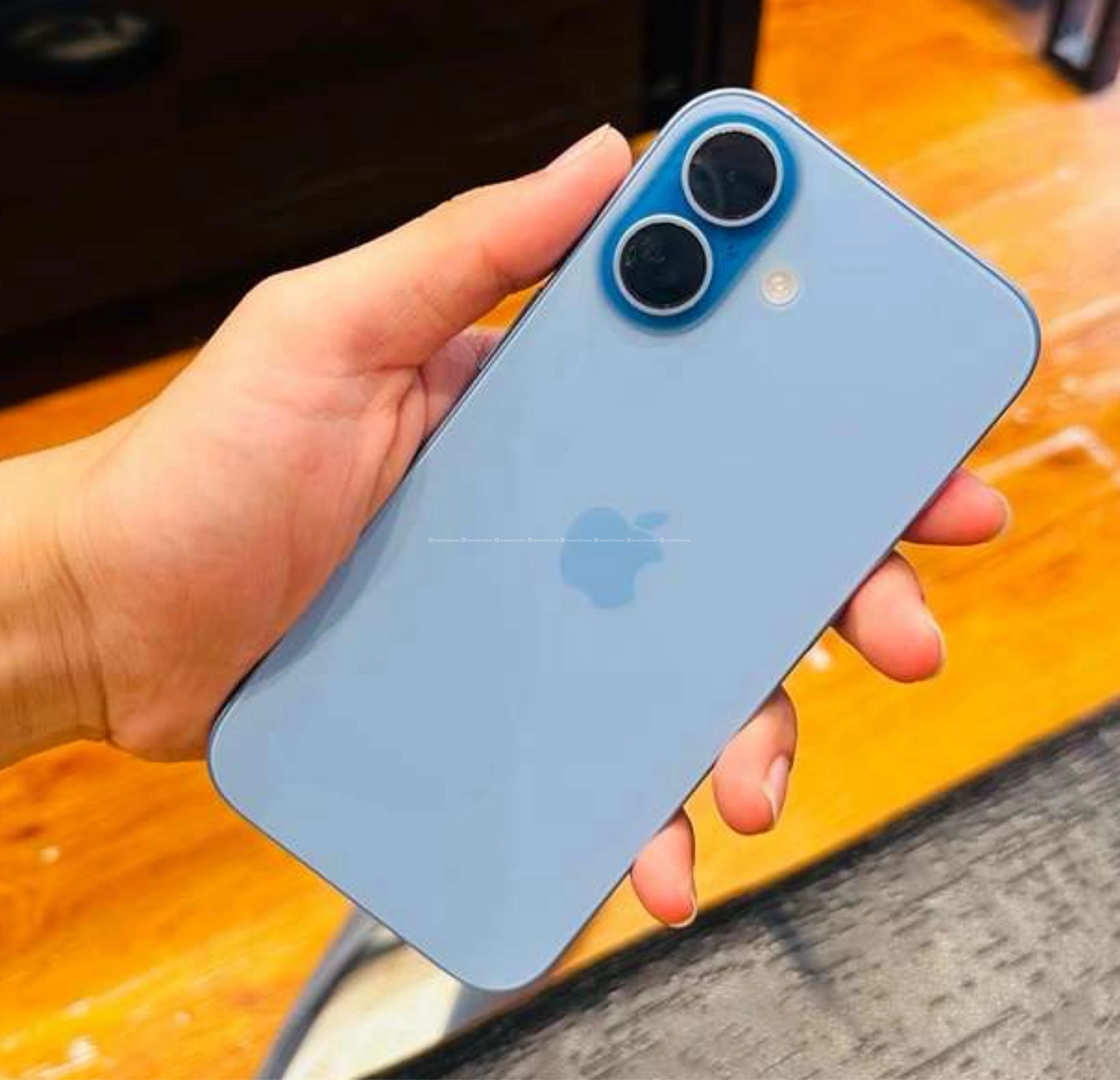 I phone 17 | 256 GB |