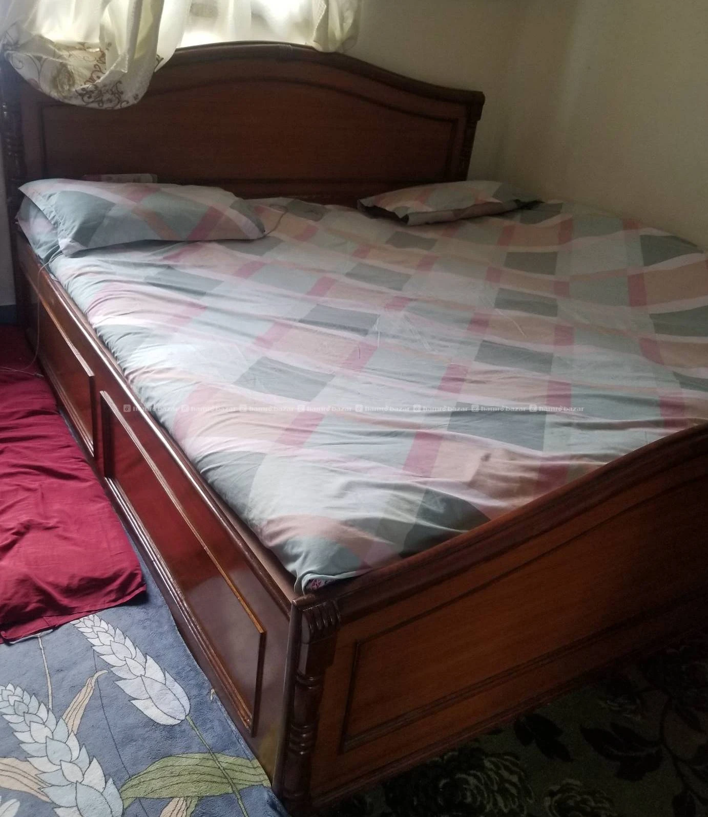 Master bed