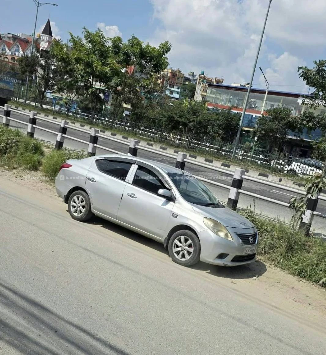 Nissan sunny 2013 model
9818846575 or 9768397661