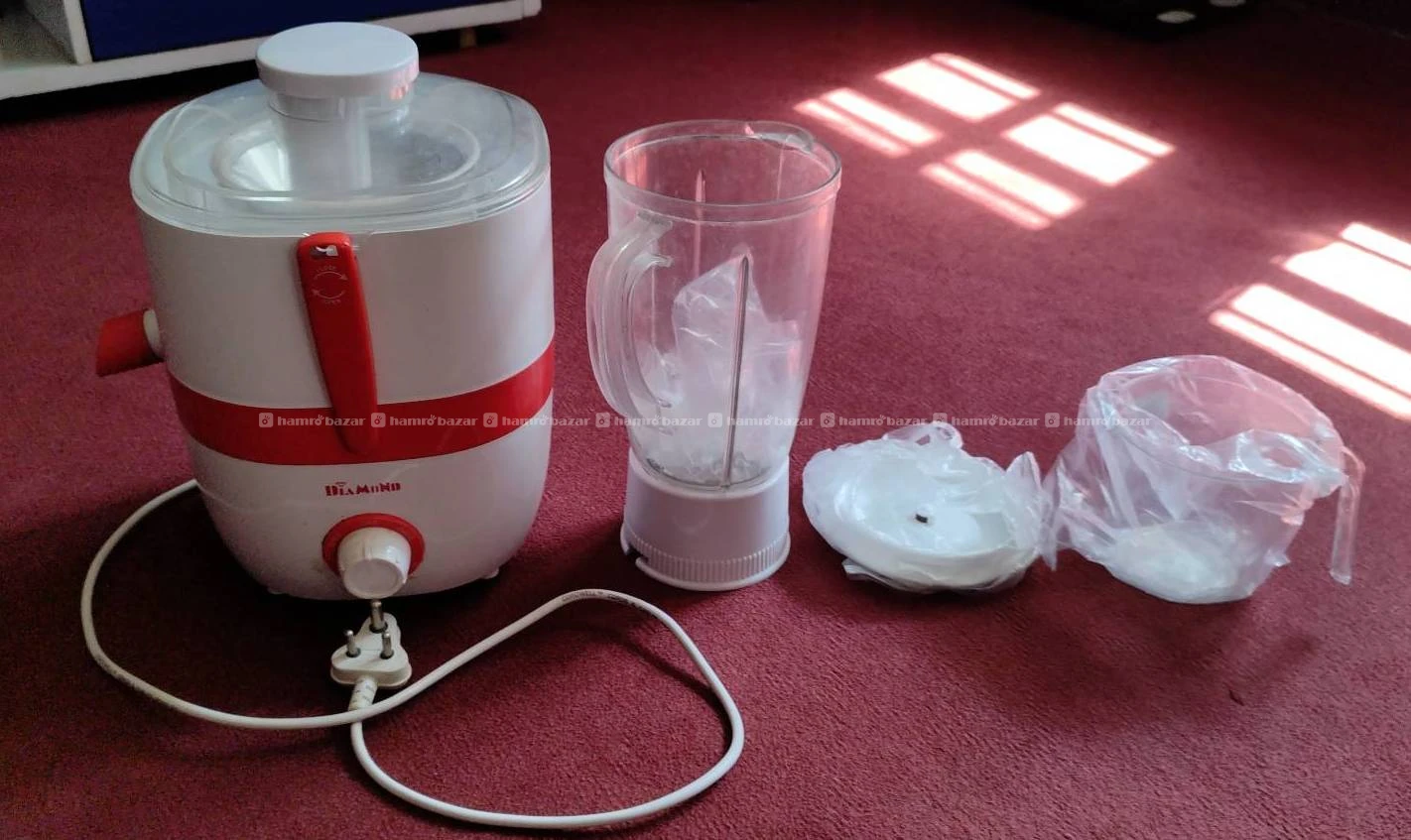 Juicer mixer grinder