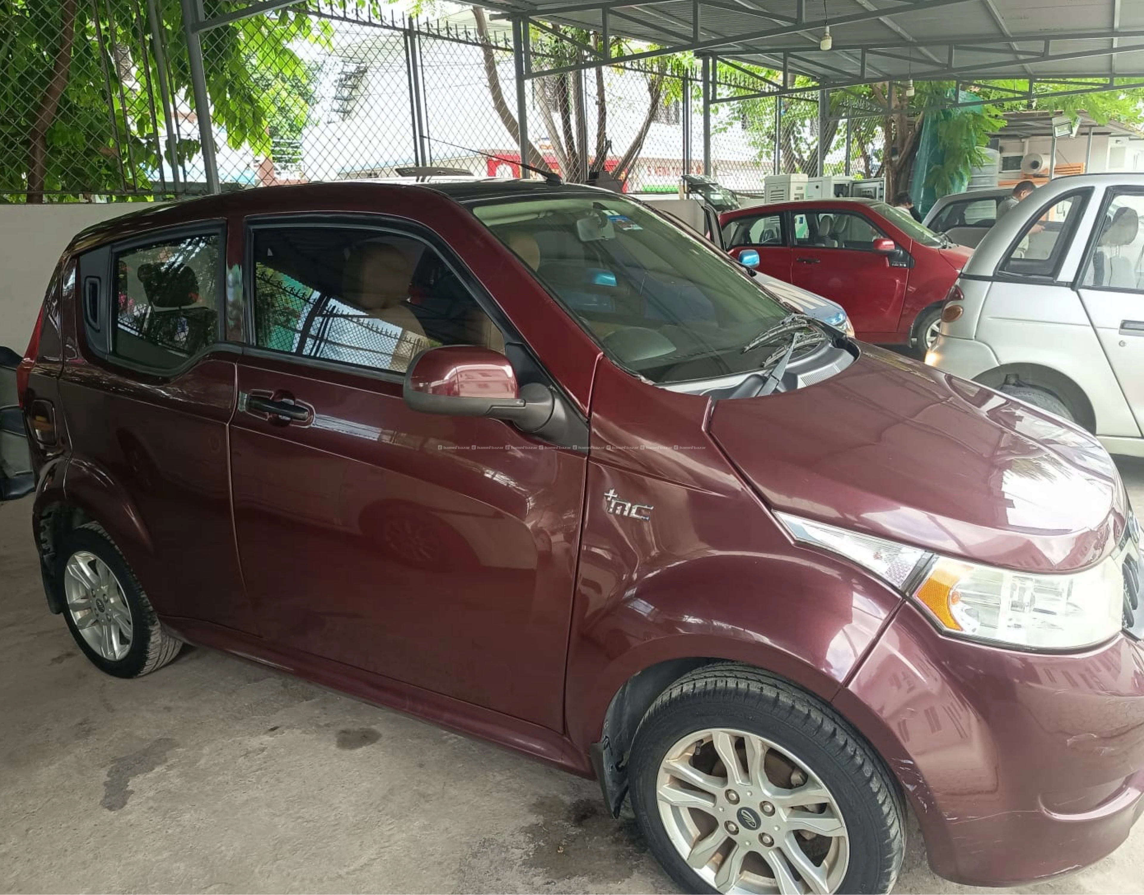 Mahindra E2O Car 2